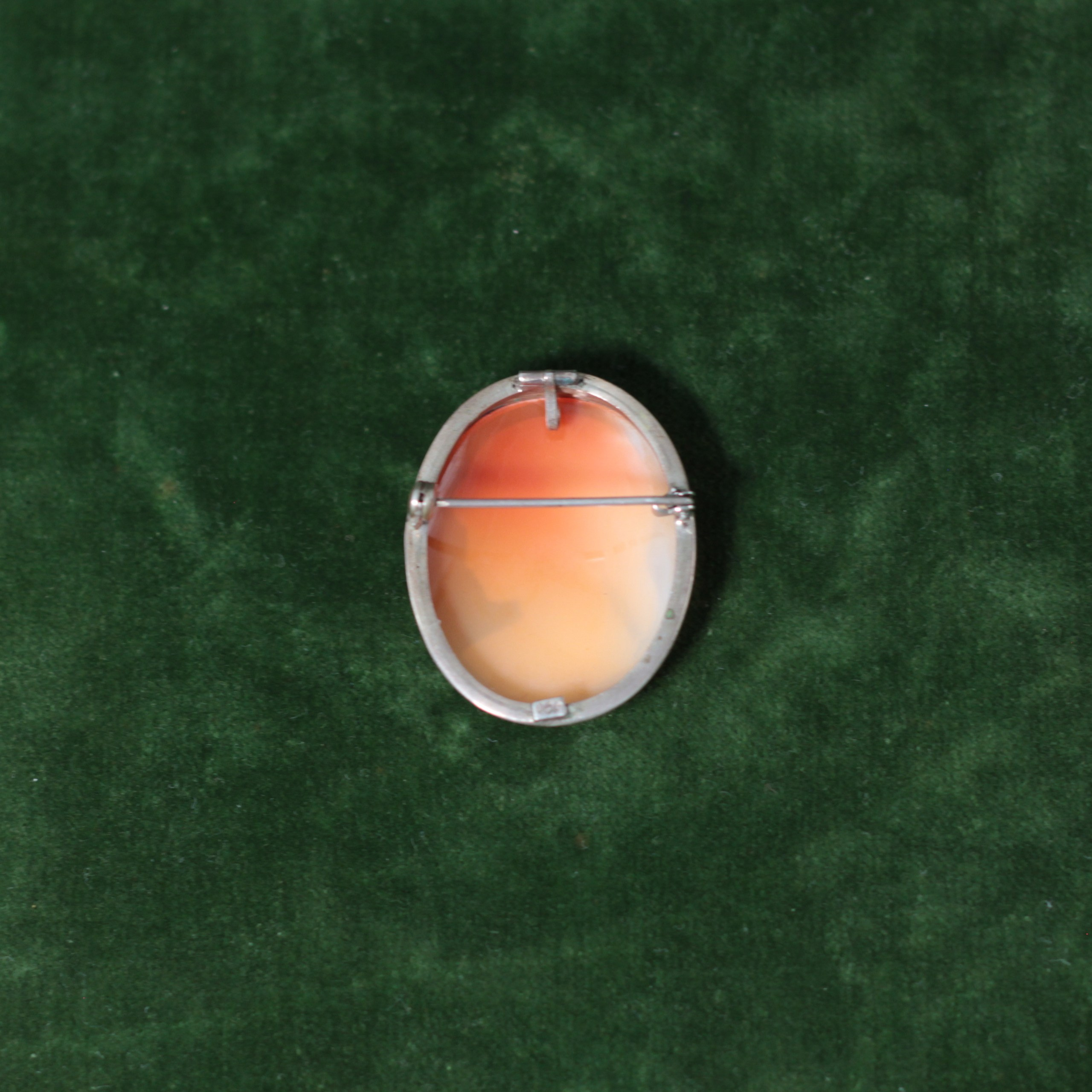 Cameogirl. Современнные и актикварные украшения в Барселоне, Москве и Санкт-Петербурге