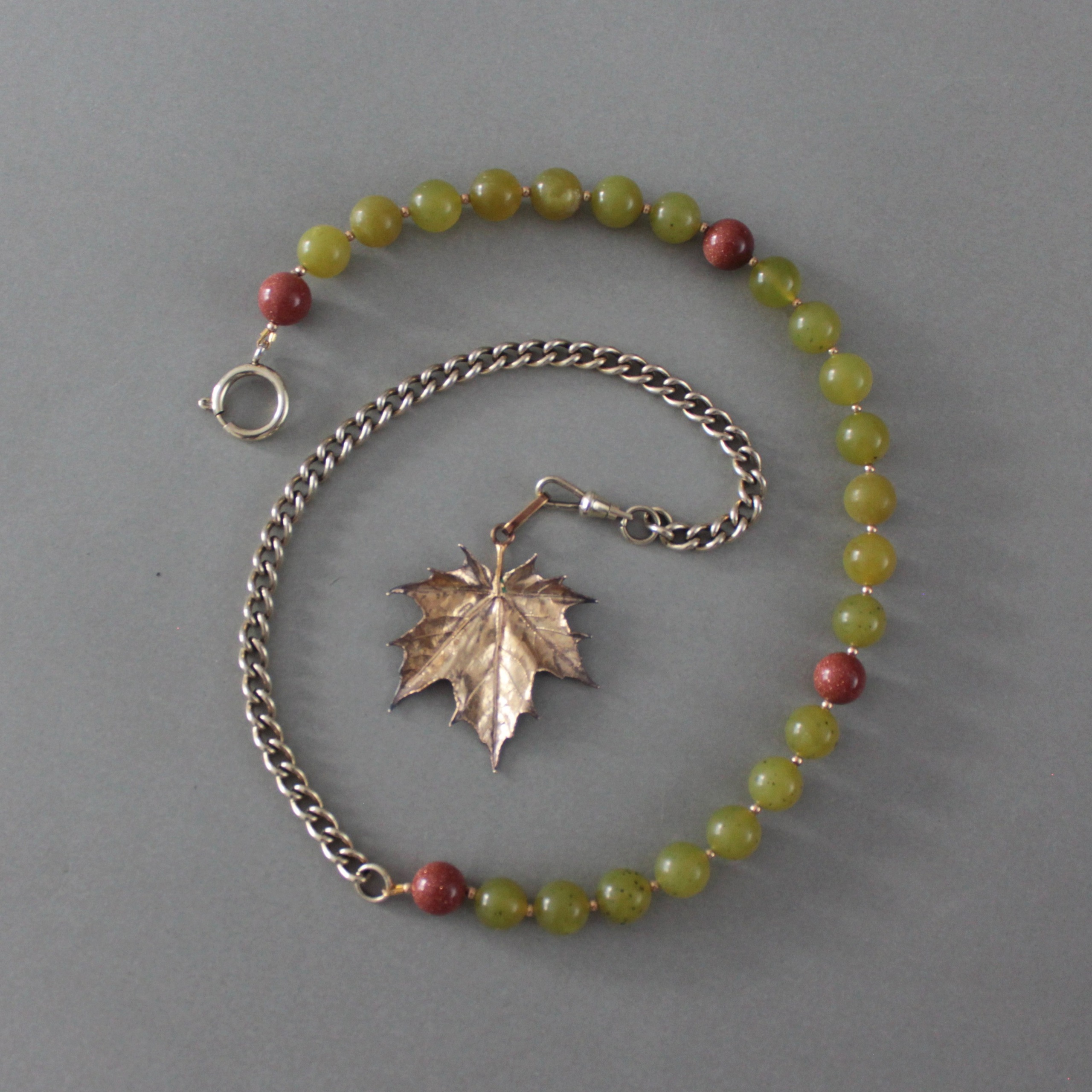 Denmark. Современнные и актикварные украшения в Барселоне, Москве и Санкт-Петербурге