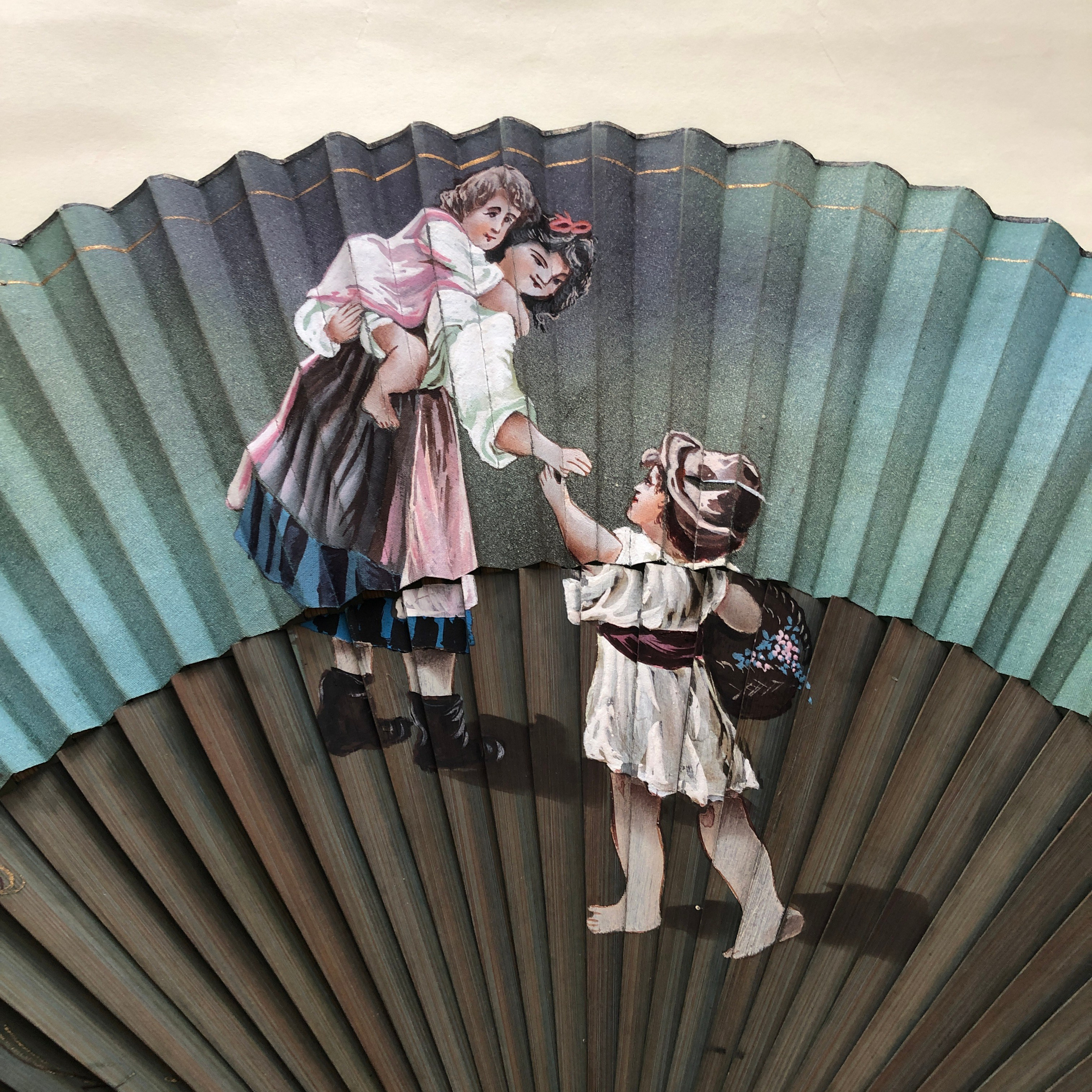 Green lady. Современнные и актикварные украшения в Барселоне, Москве и Санкт-Петербурге