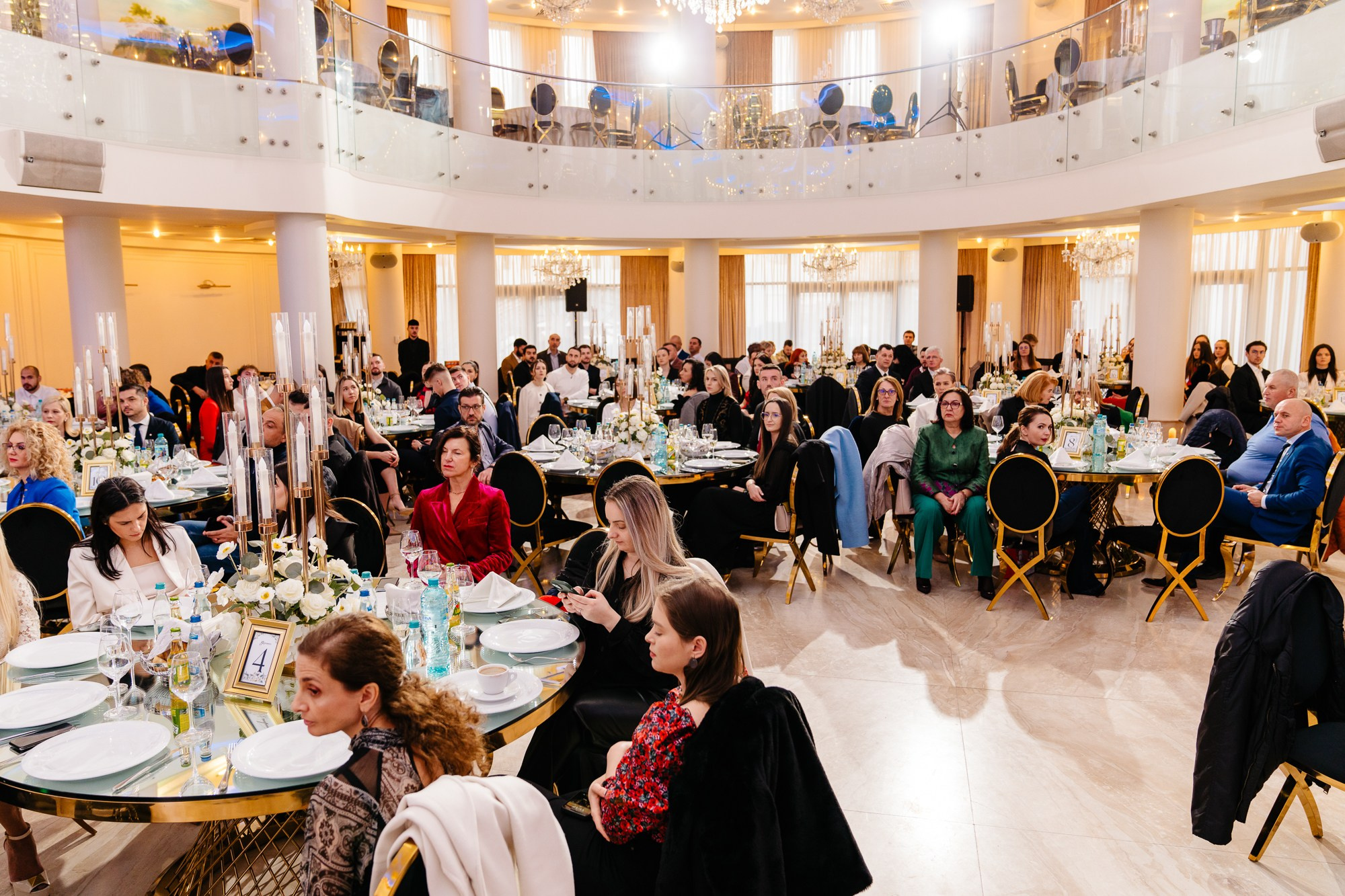 Fotografii Gale — Expoziții — Sponsori. Fotograf Corporate Business