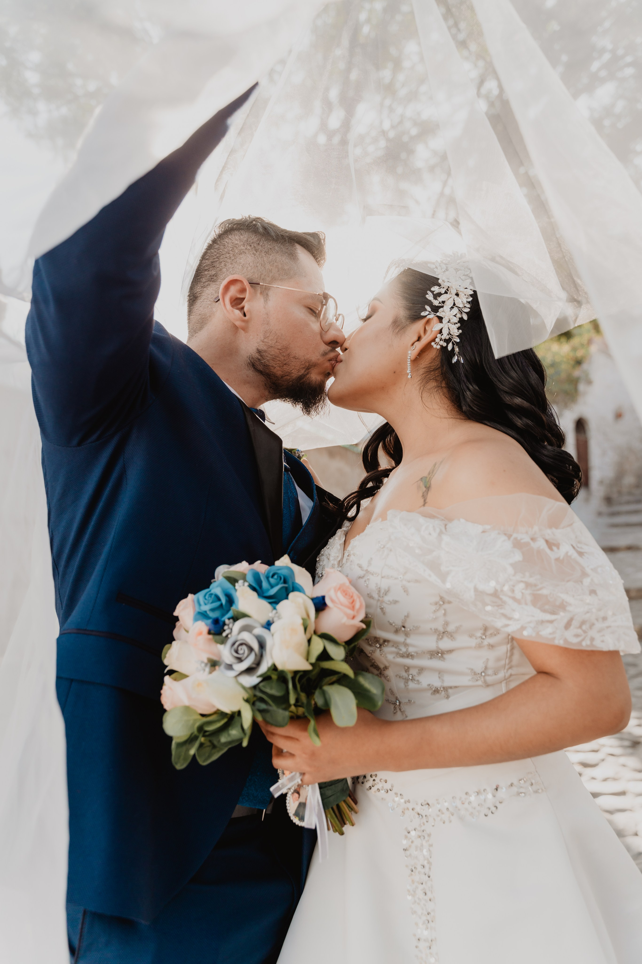 GABRIELA + JORGE | BODA CIVIL RELIGIOSA. Studio KVTA | Fotografía y Video de Bodas en Arequipa