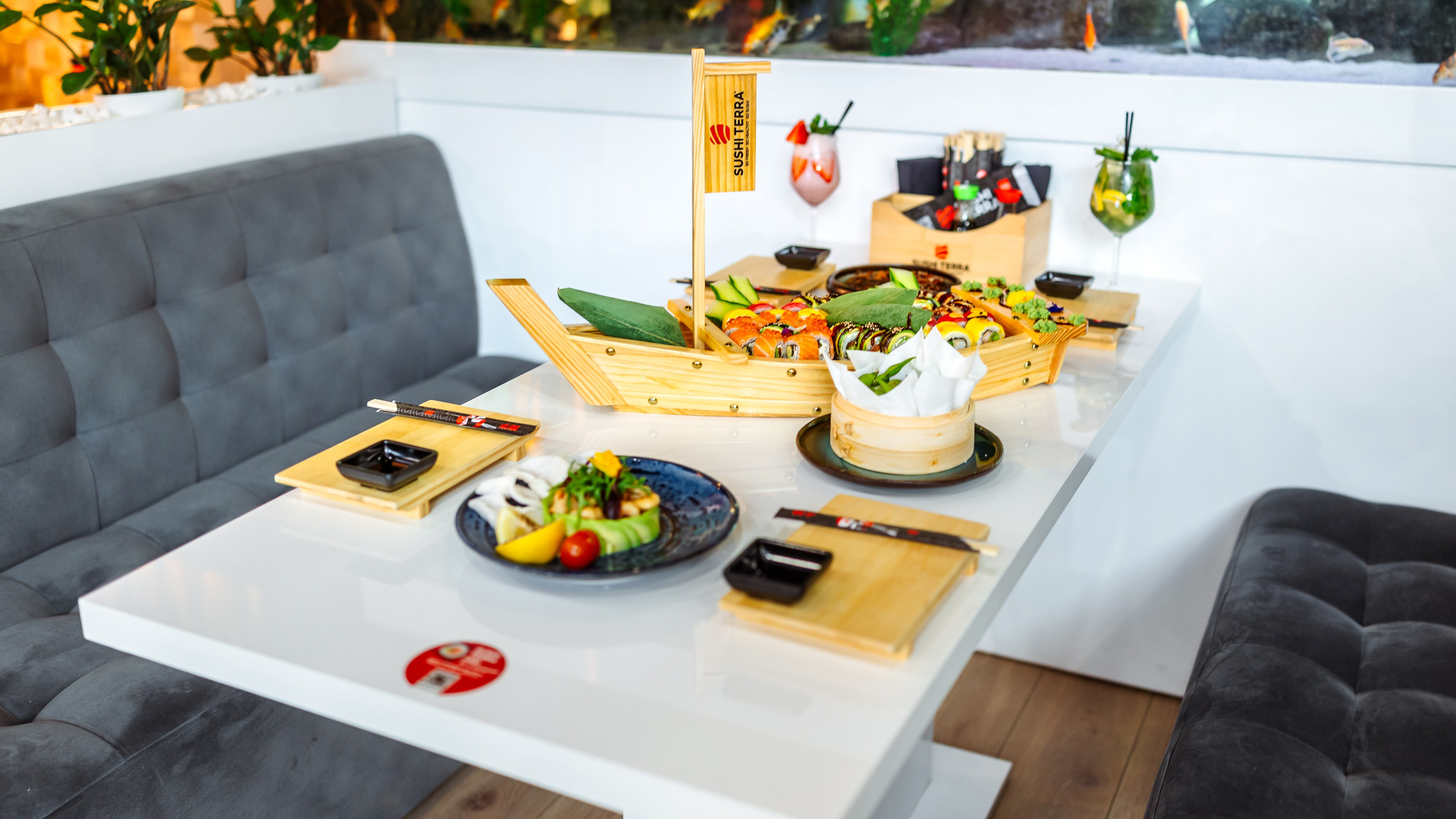 Sushi Terra. Marius Ciocan