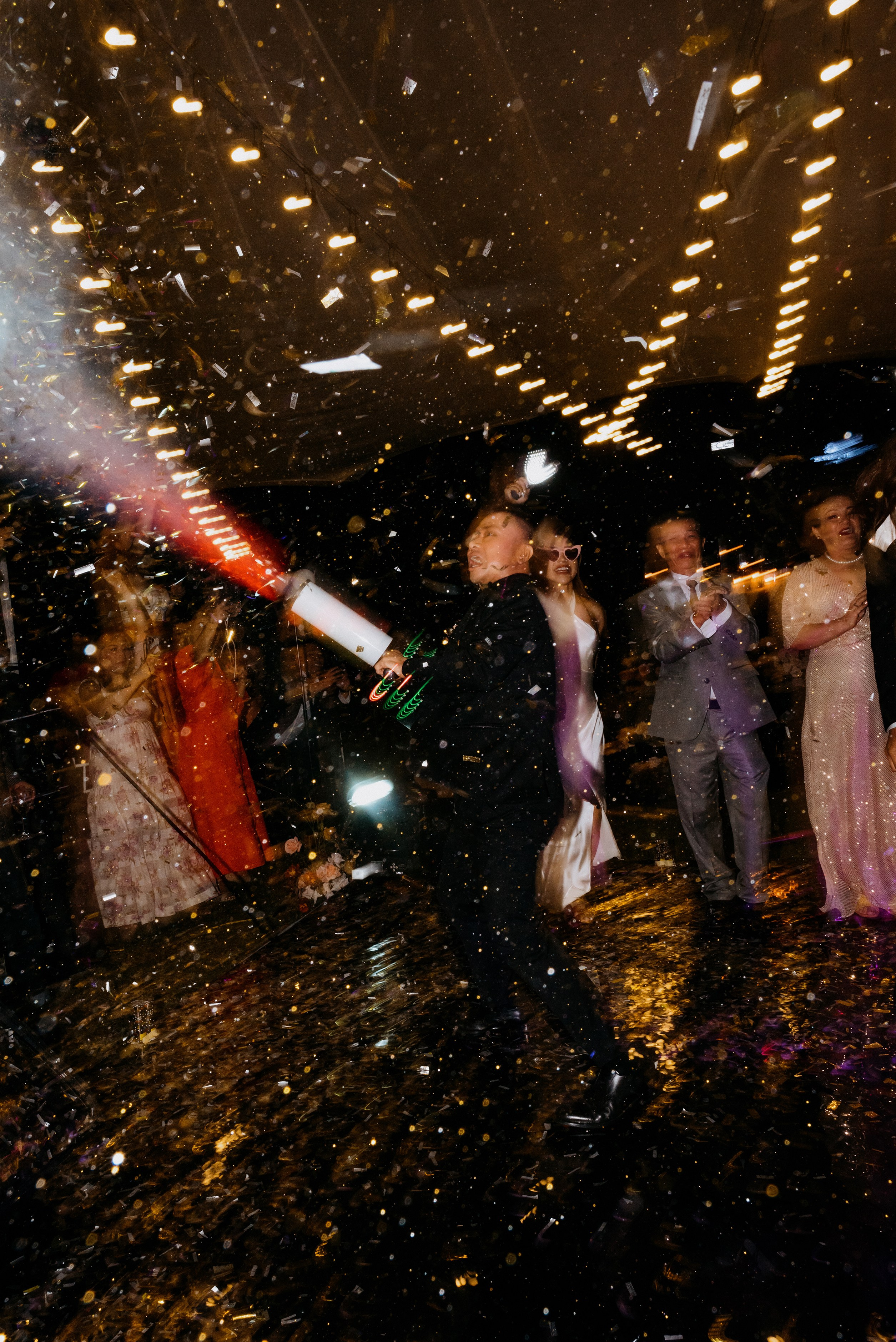 JESSE & MIMI / Destination wedding. Nhiếp ảnh gia đám cưới hàng đầu tại Thành Phố Hồ Chí Minh