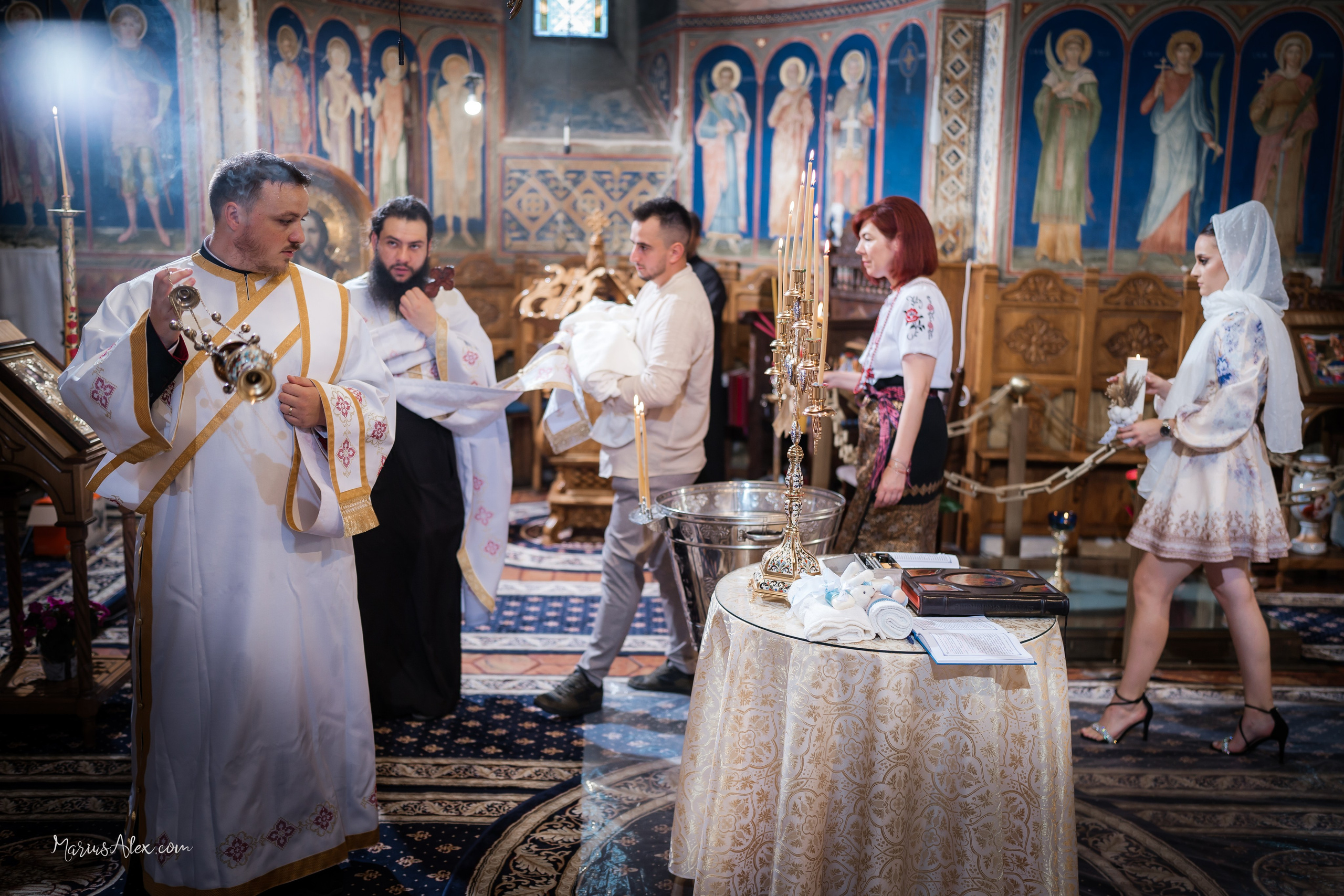 Botezul micutului Victor Dragos. Marius Alex fotograf de eveniment si portret din Suceava