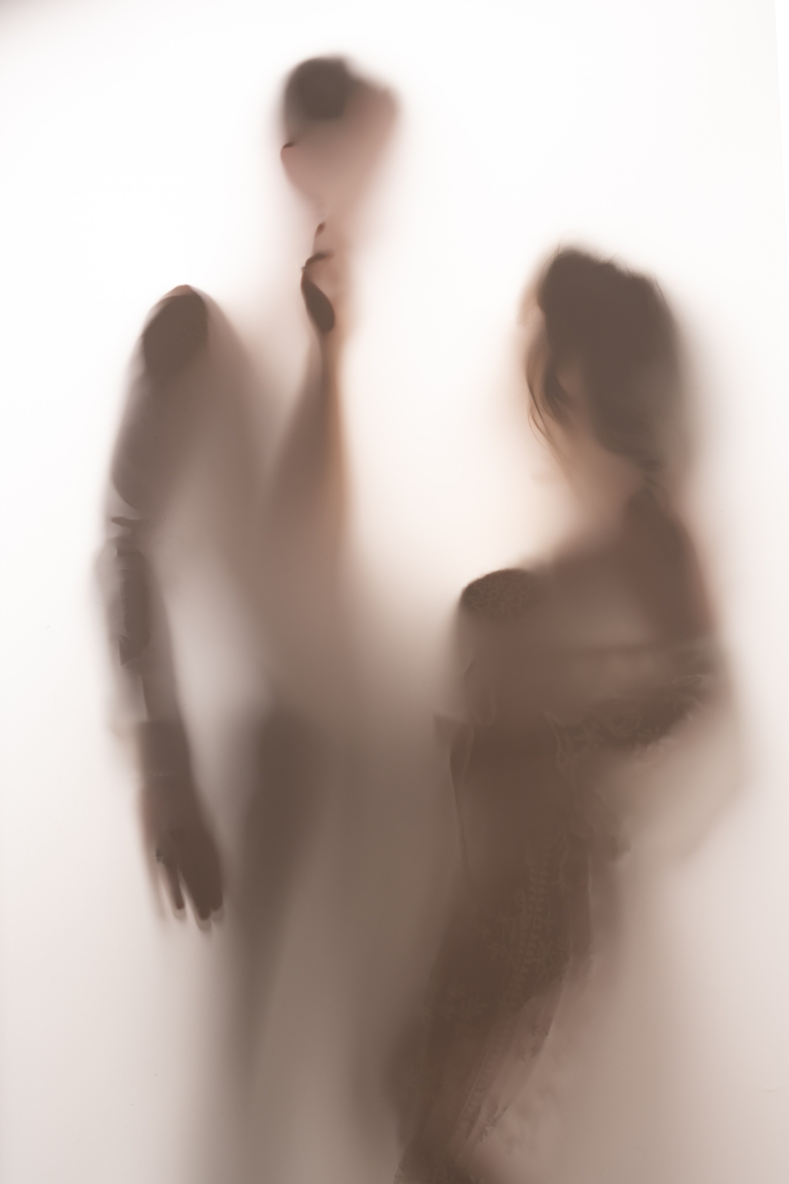 ANA and NELSON. Studio. Anastasiia Antoniuk portrait, family and couple photographer, Portugal