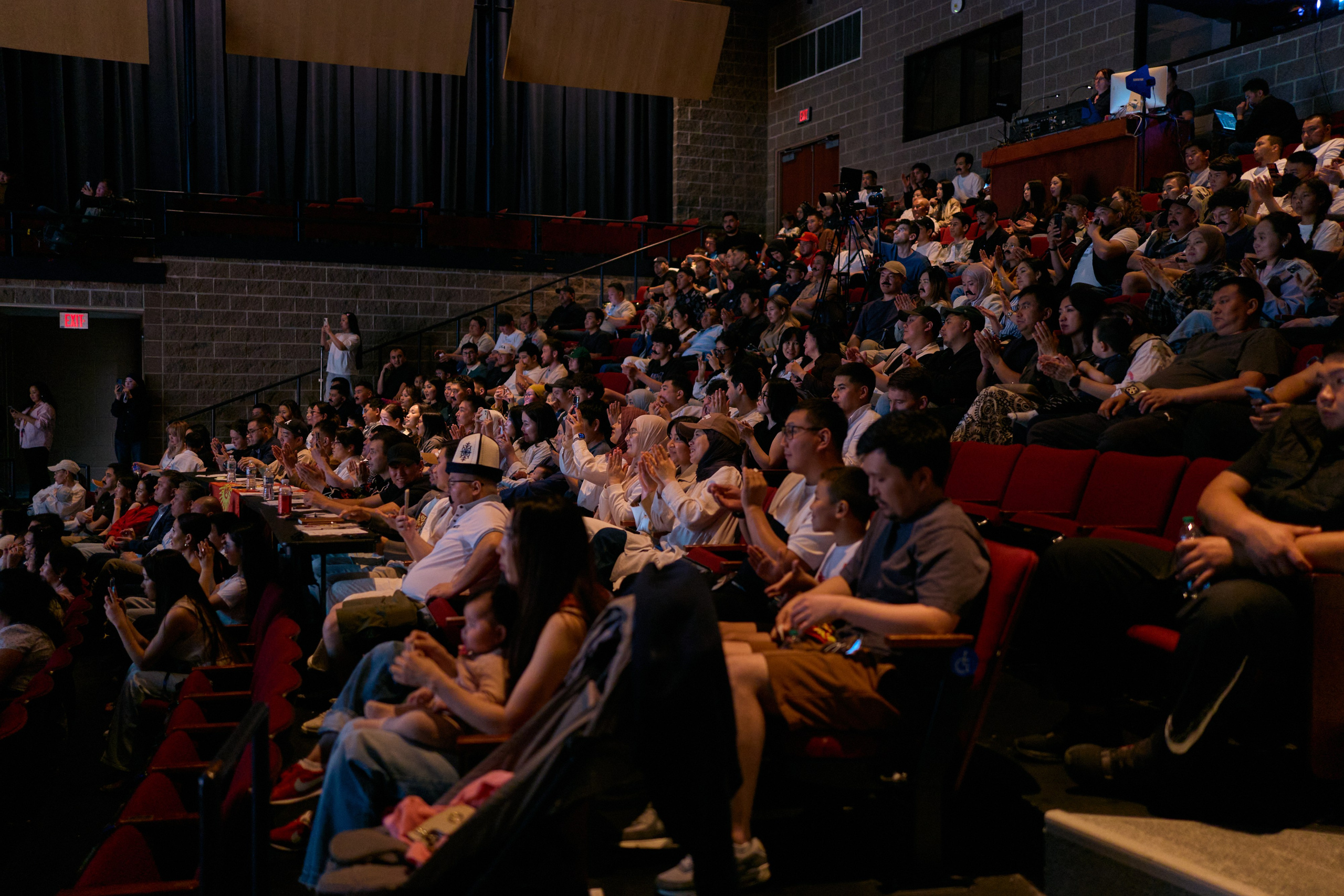 Comedy event in Chicago at Harper College