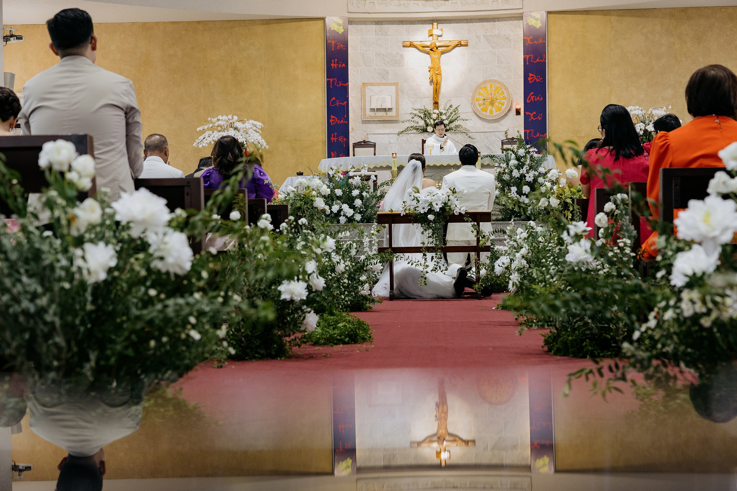 Church Wedding / Nica & Xavier. Nhiếp ảnh gia đám cưới hàng đầu tại Thành Phố Hồ Chí Minh