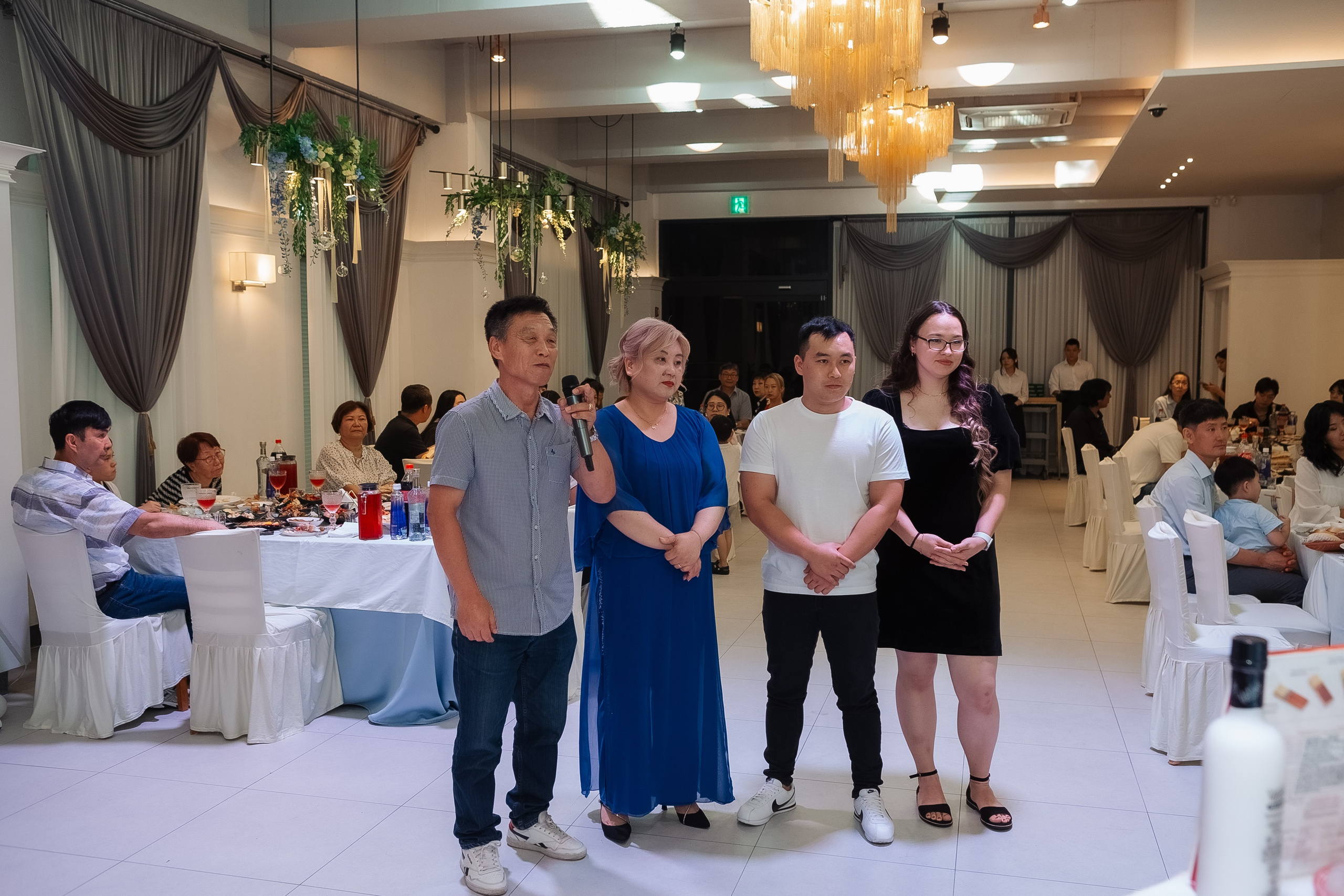 Тео дома и в ресторане. Фотограф беременности, ньюборн и годовасиков в Корее Жанна Хан