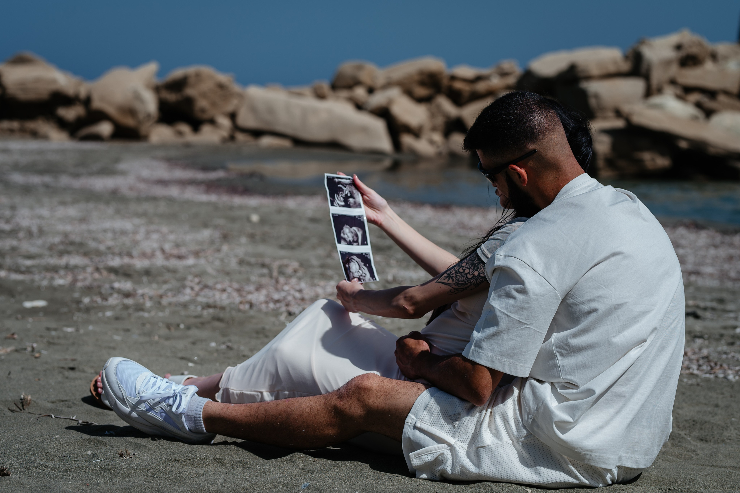 Maternity near the sea. AdrianOltean.wfolio.pro