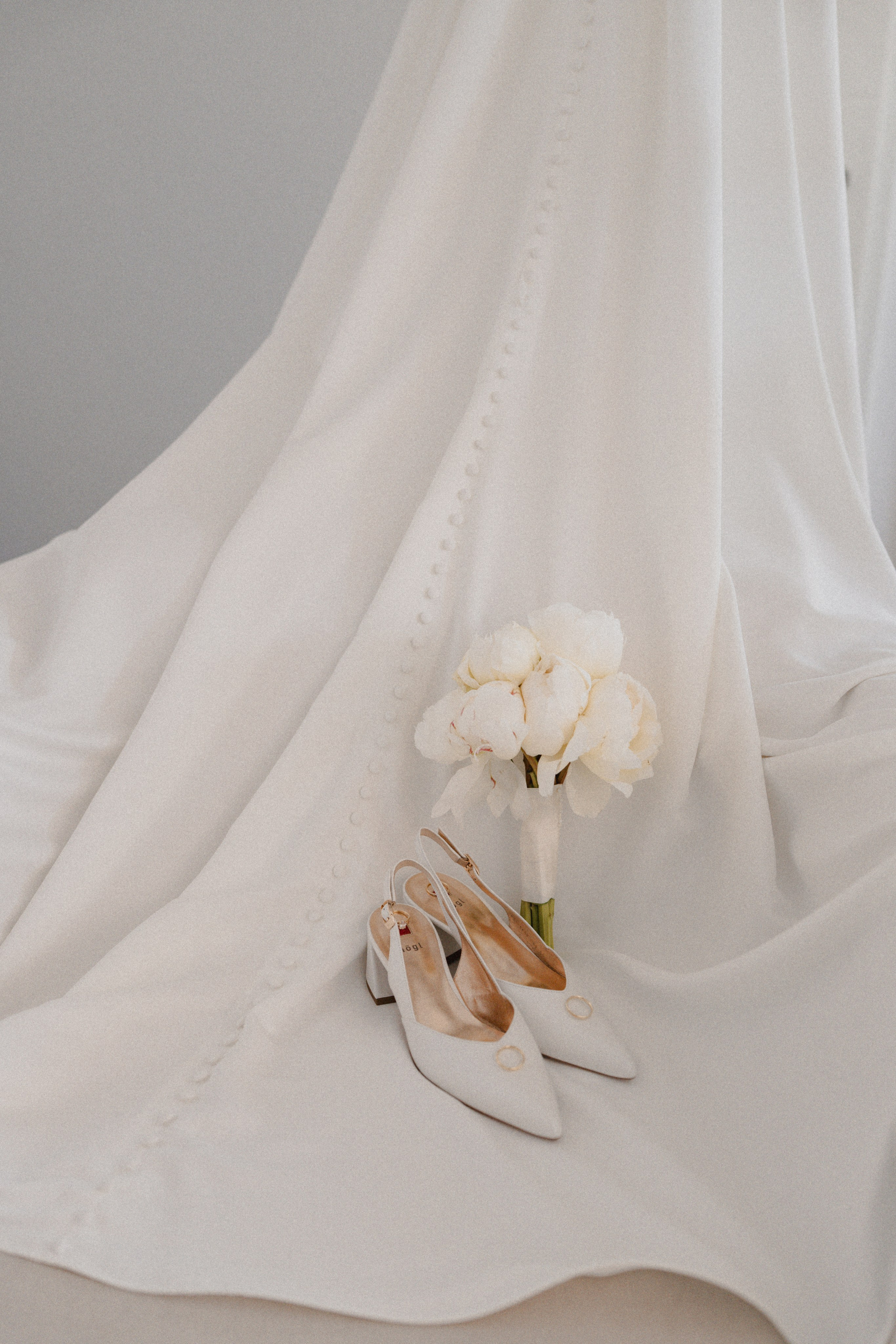 Jessica & Felix I Gesellschaft Harmonie Bochum. Hochzeitsfotografin Bochum | Halyna Reiche Fotografie NRW