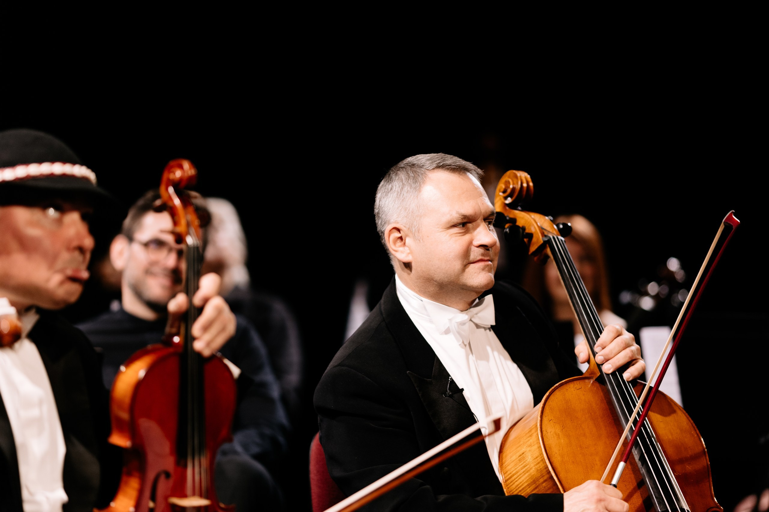 Mocarta Trio. Fotograf Ślubny Warszawa - Sesje Biznesowe Rodzinne Eventy