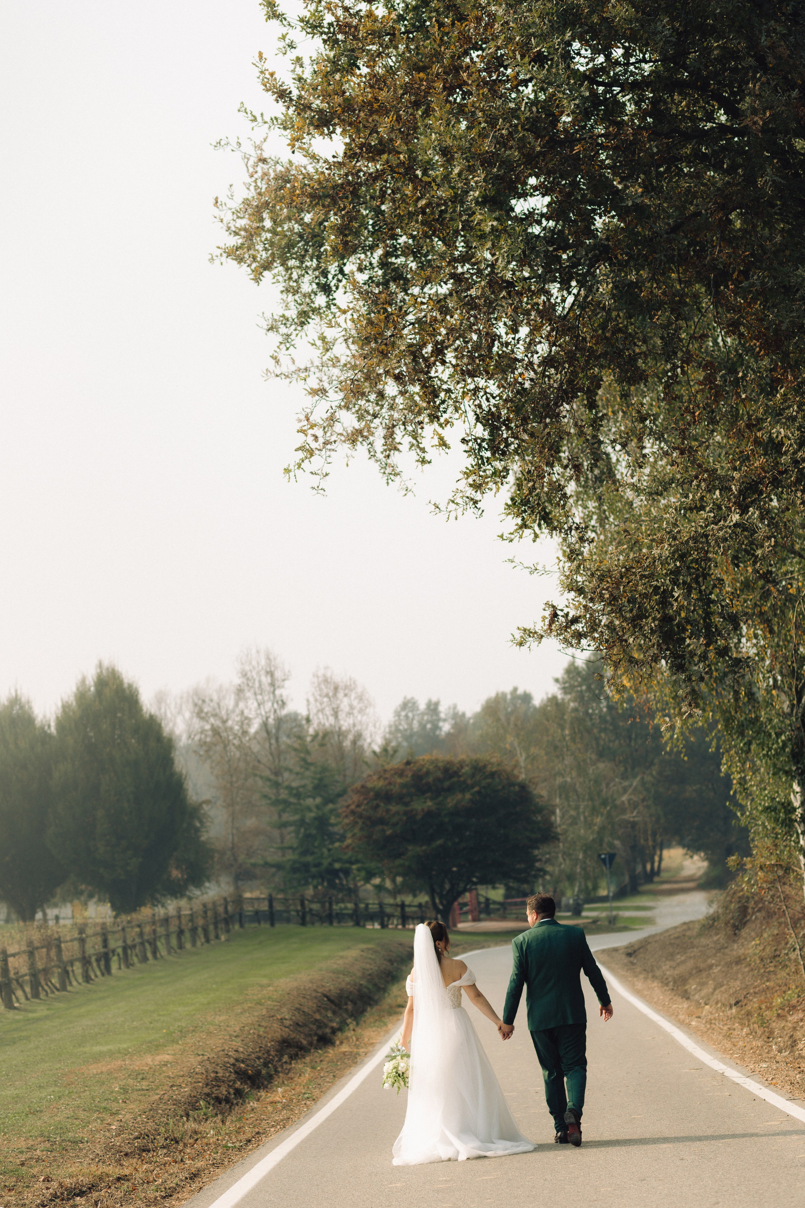 Autumn Wedding in the Vineyards of Piedmont, Italy — Kristina and Daniele. Liza Bizzaro — Italy Wedding, Love Story & Portrait Photographer in Milan, Turin, Piedmont and Across Italy