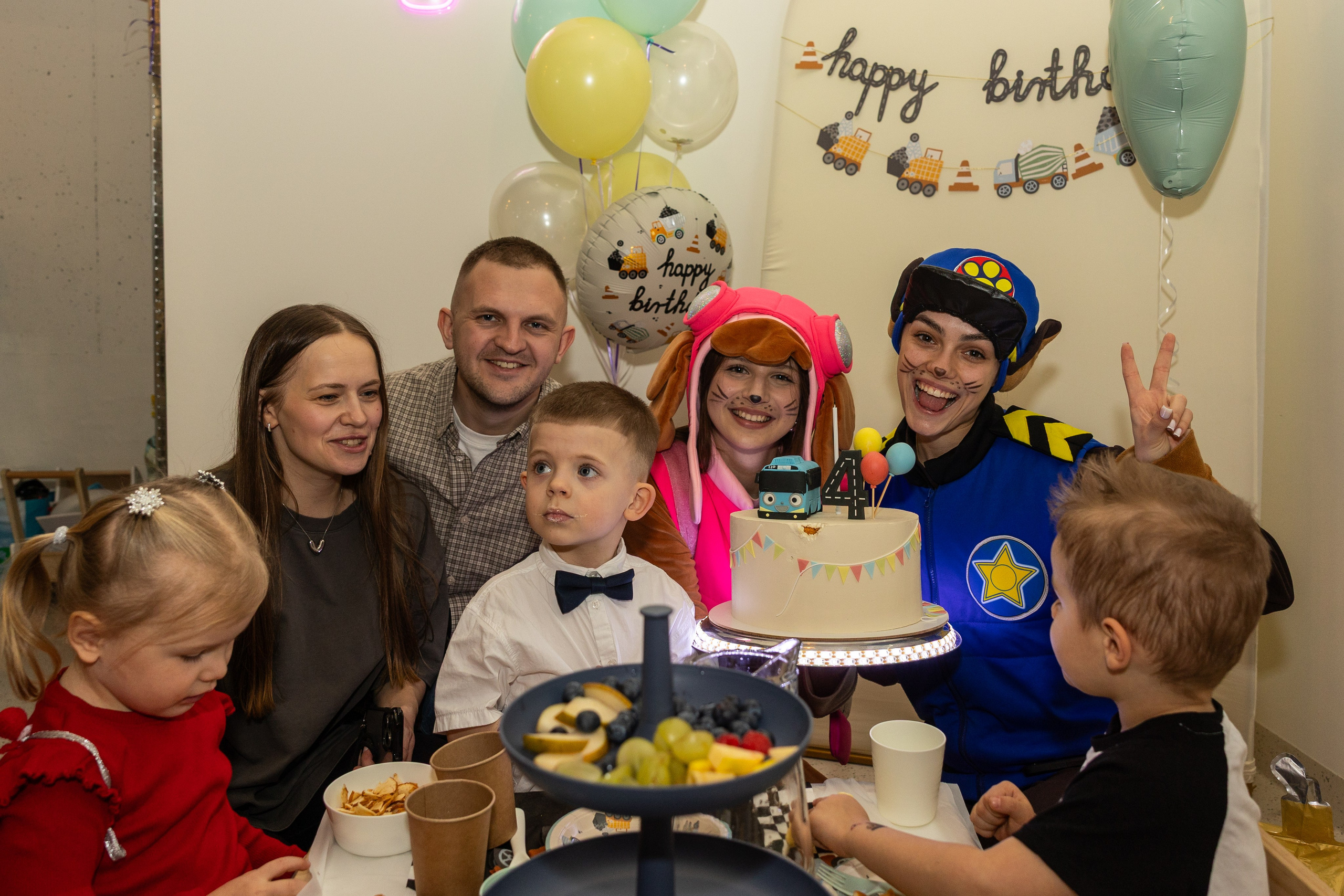 День рождения Артёма 24 января 2026 года. Семейный и детский фотограф в Варшаве Мила Бобровская