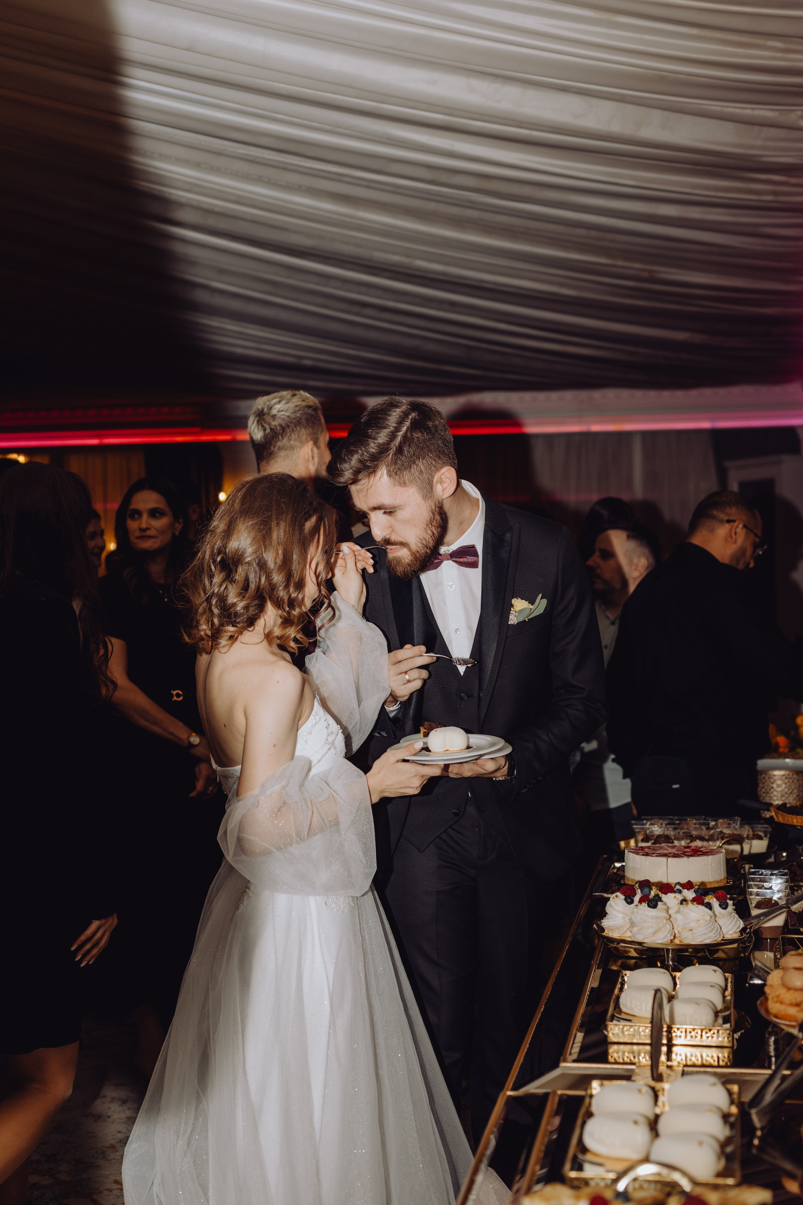 Dănuț & Iulia. Wedding & couple photographer from Romania Rut Vetan