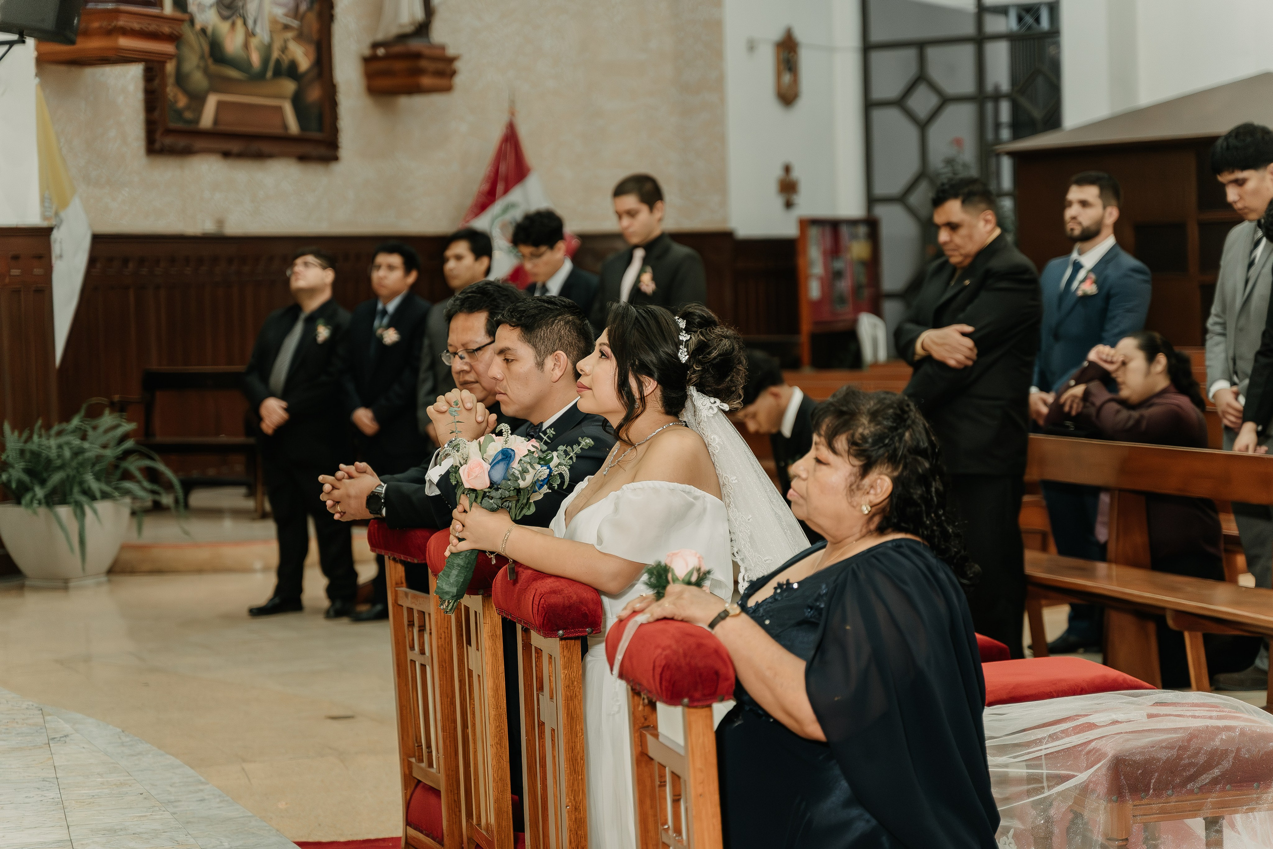 ALEJANDRA + RODRIGO BODA RELIGIOSA. Studio KVTA | Fotografía y Video de Bodas en Arequipa