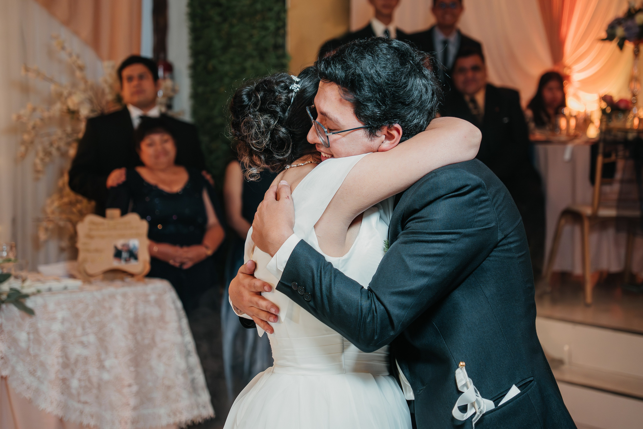 ALEJANDRA + RODRIGO BODA RELIGIOSA. Studio KVTA | Fotografía y Video de Bodas en Arequipa