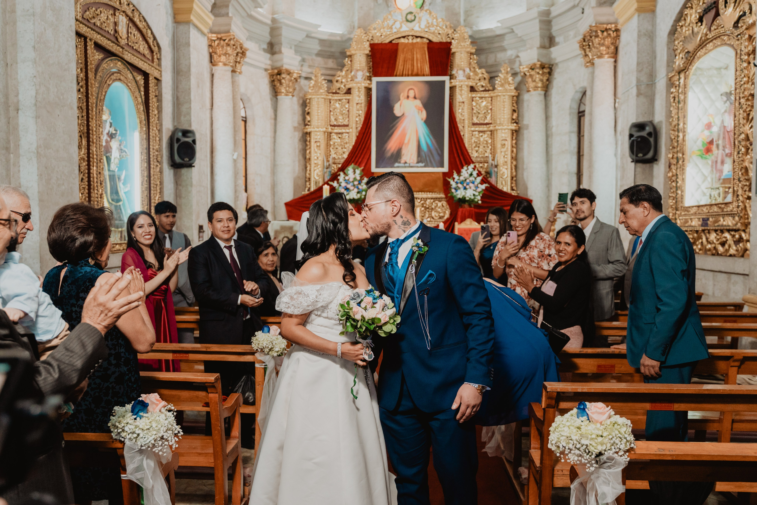 GABRIELA + JORGE | BODA CIVIL RELIGIOSA. Studio KVTA | Fotografía y Video de Bodas en Arequipa
