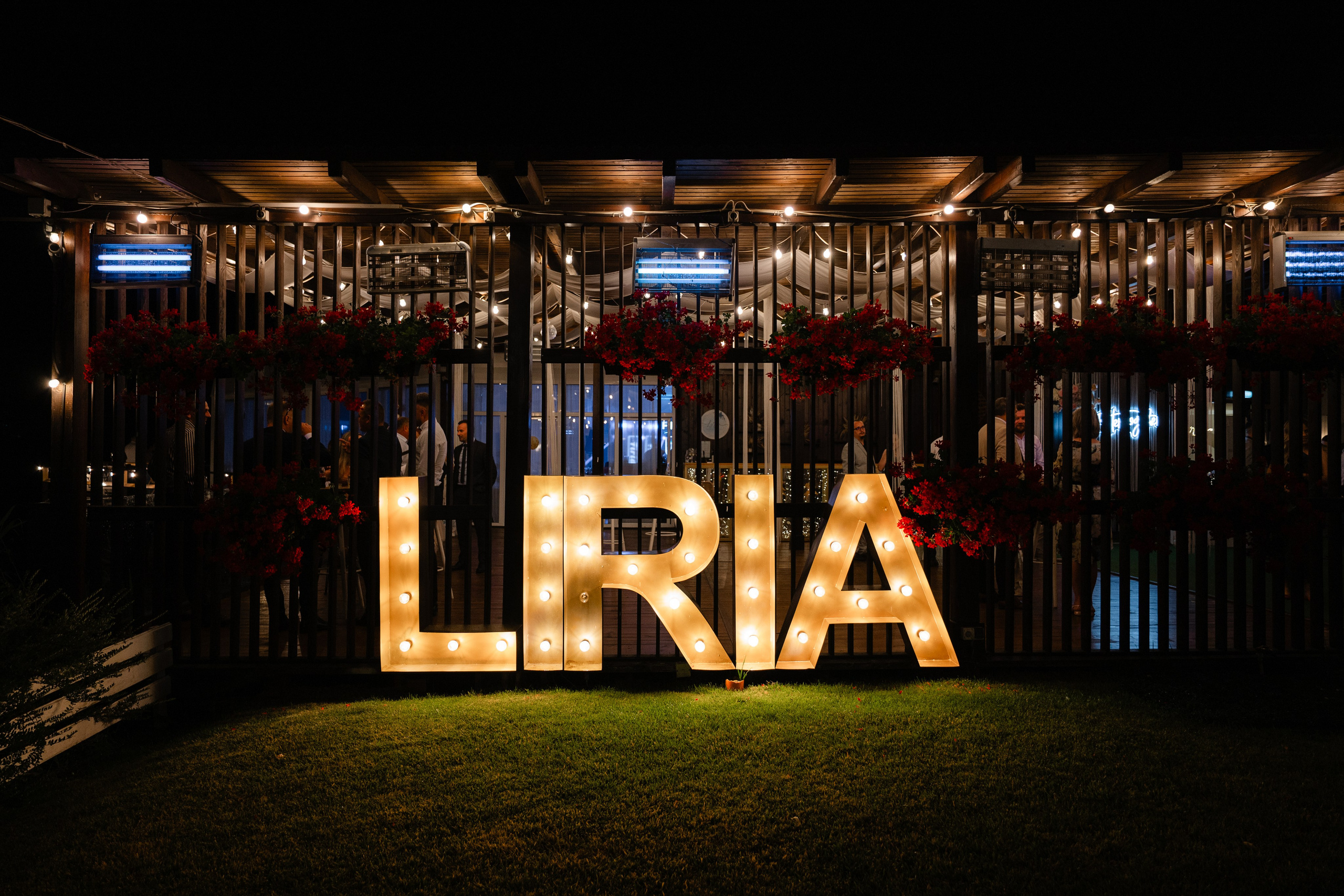 Alina + Gabriel | Liria. Proud Vision Weddings | Wedding Photography & Films — Servicii profesionale Foto Video Nunta Iasi