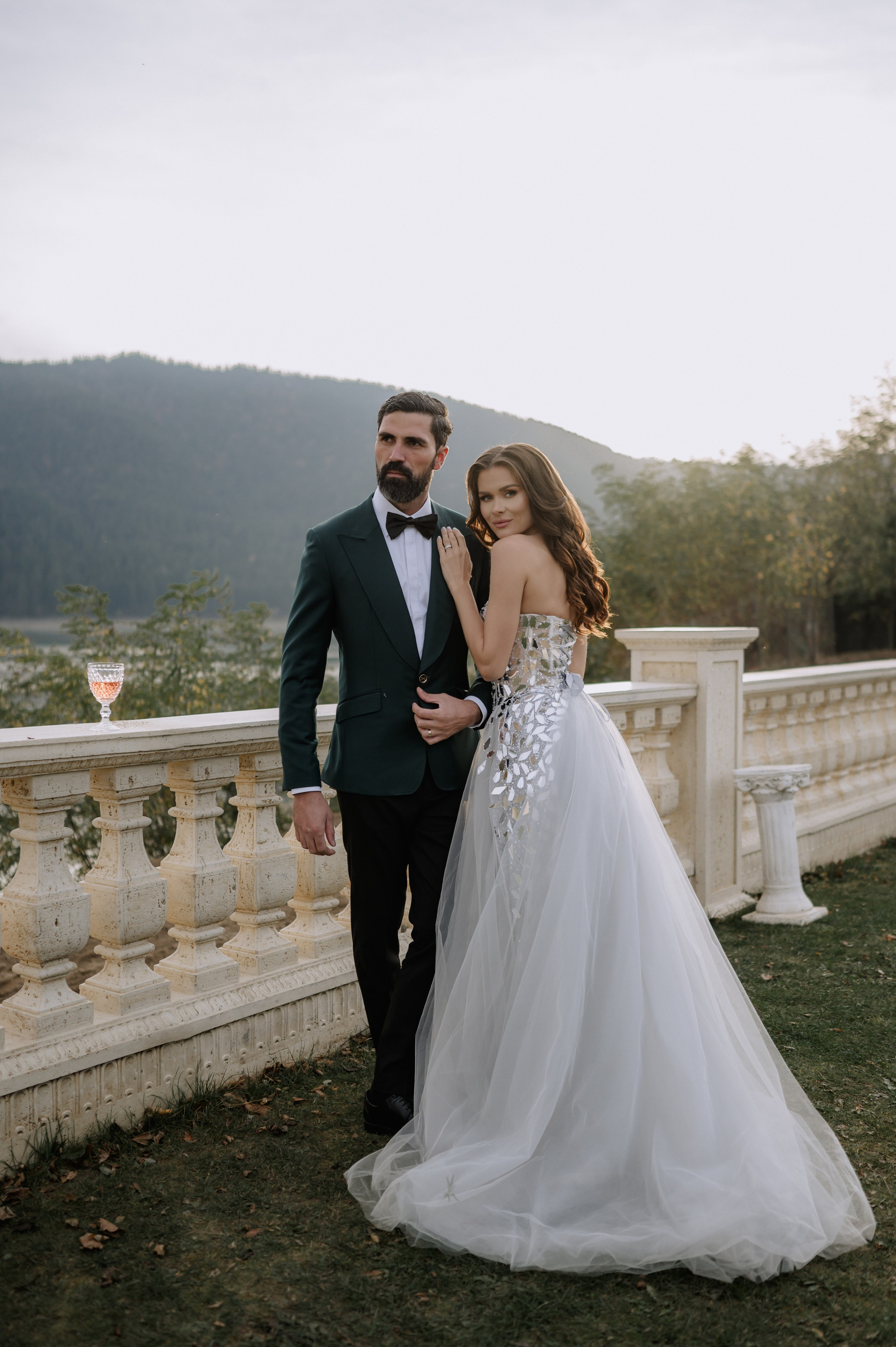 Sedinta foto in ziua nuntii. Proud Vision Weddings | Wedding Photography & Film — Servicii profesionale Foto Video Nunta Iasi