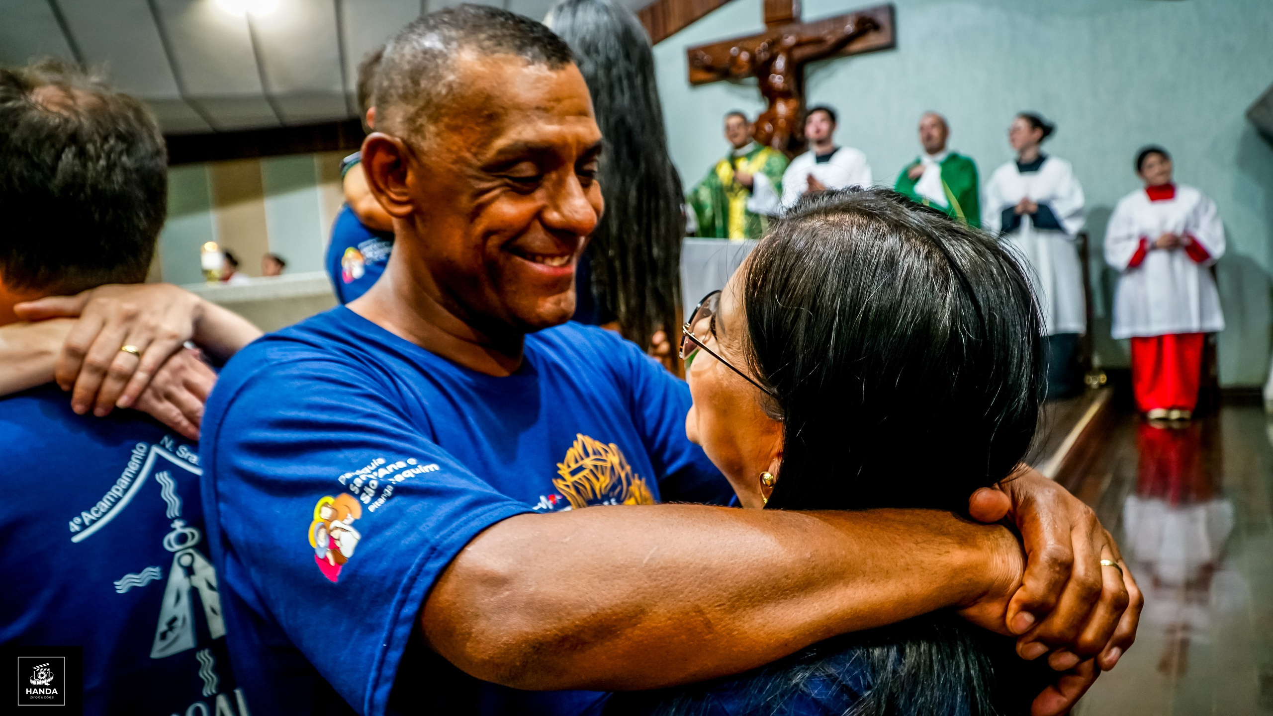 Acampamento Casais. Handa Produções