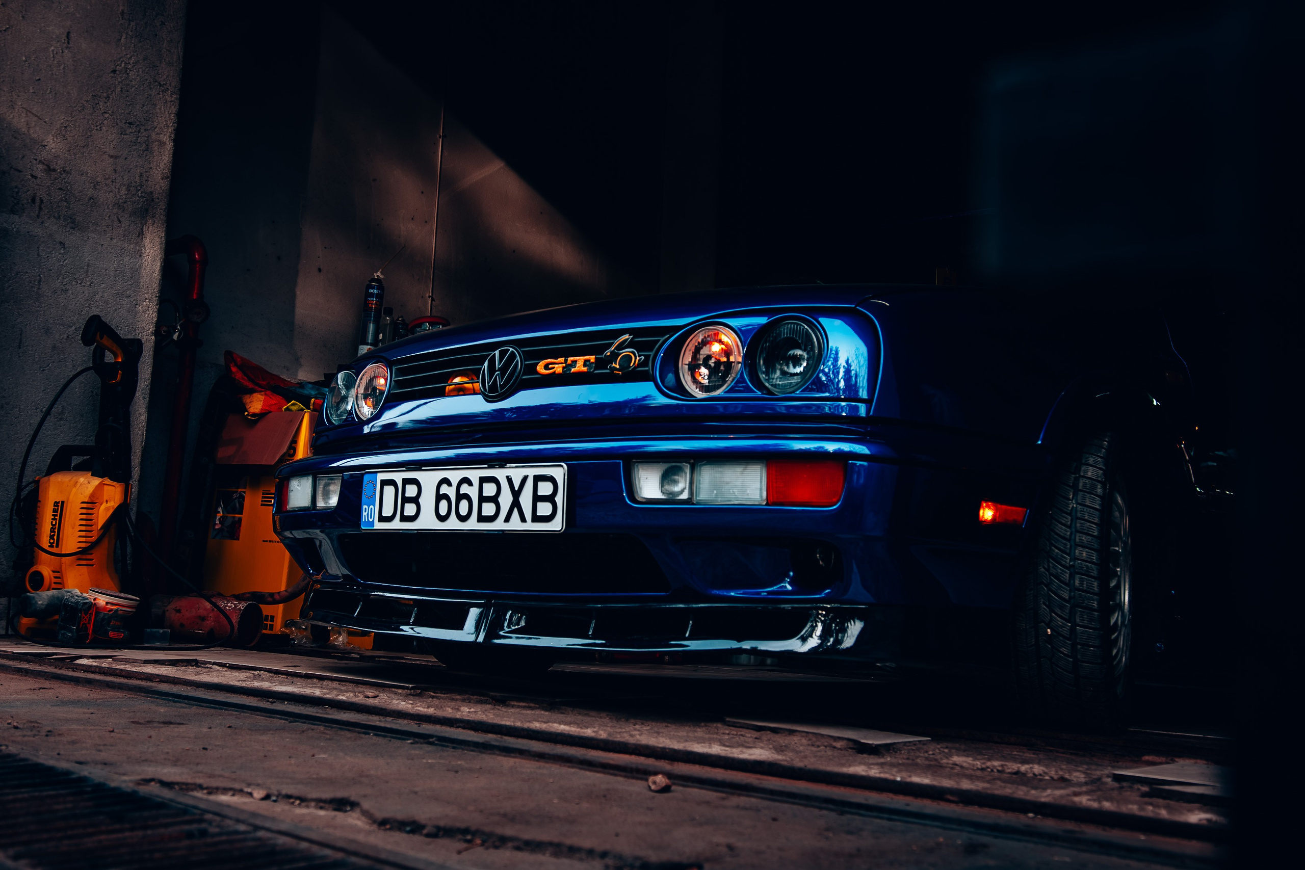 Masini. Ionut Brehuescu — Fotograf