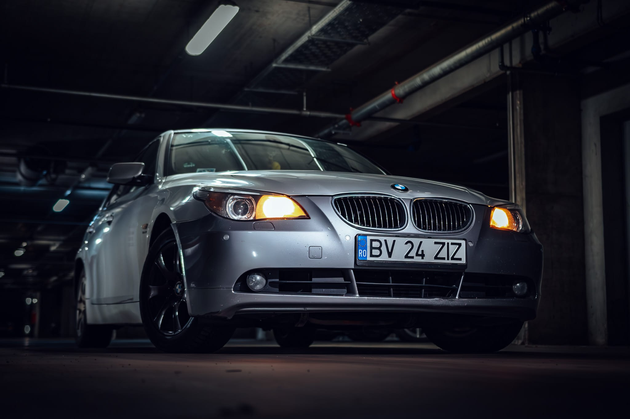 Masini. Ionut Brehuescu — Fotograf