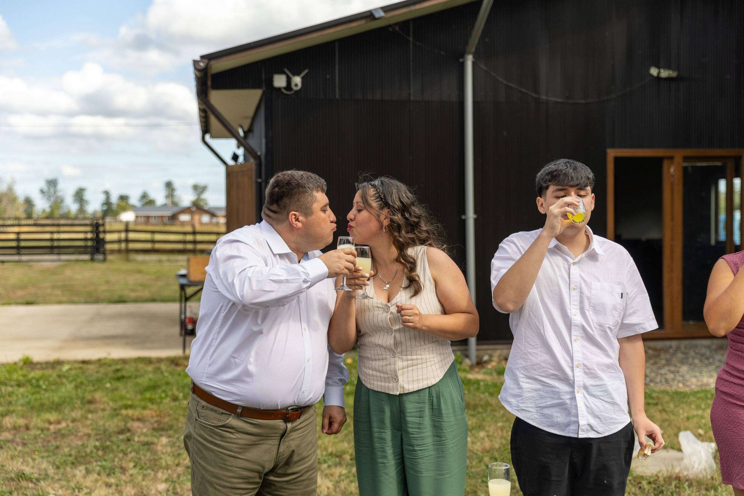 Carla y Daniel. Dinka & Emilio - El arte de preservar lo que no se repite