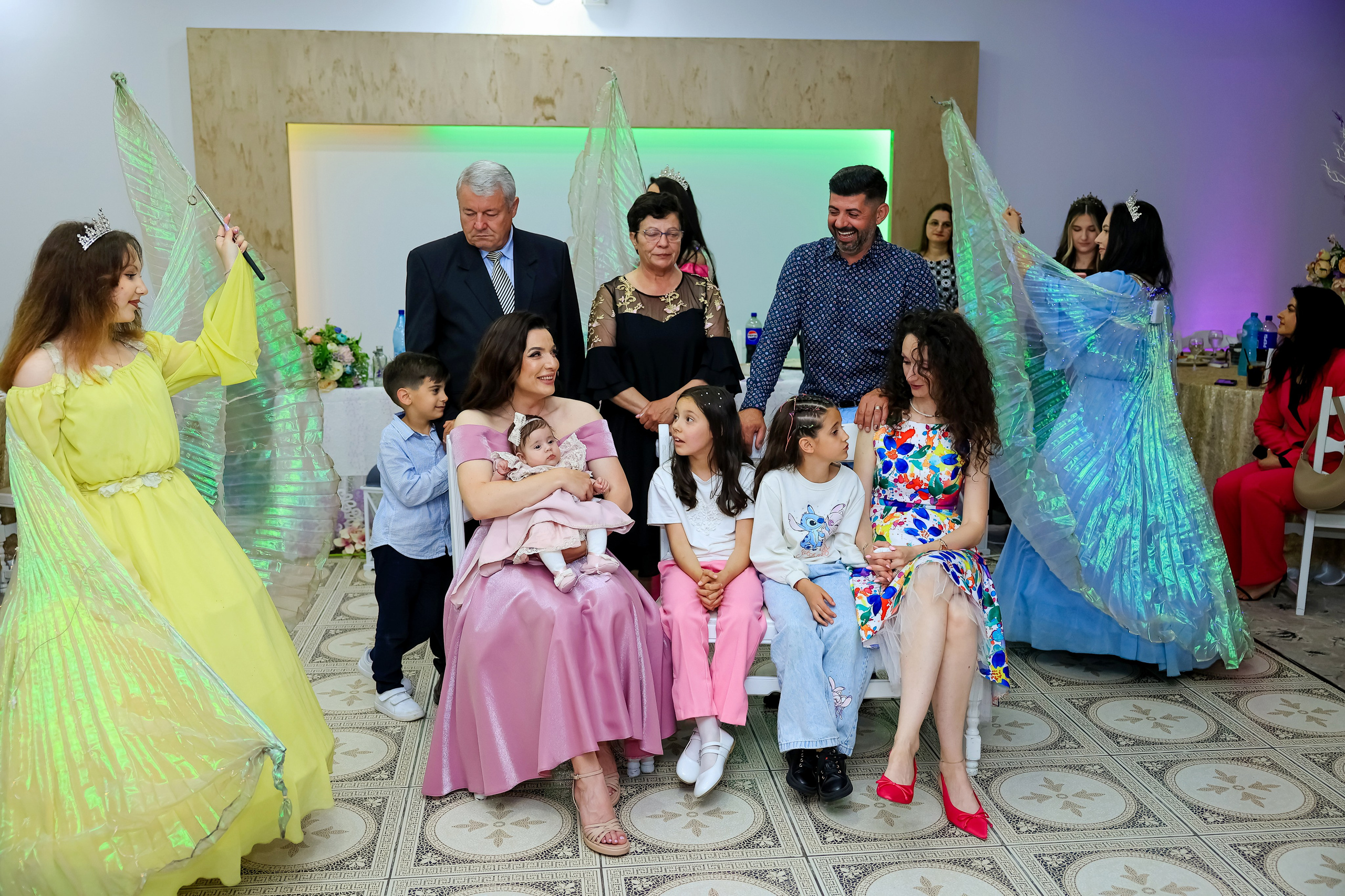 Iris Stefania. Moments By Gub