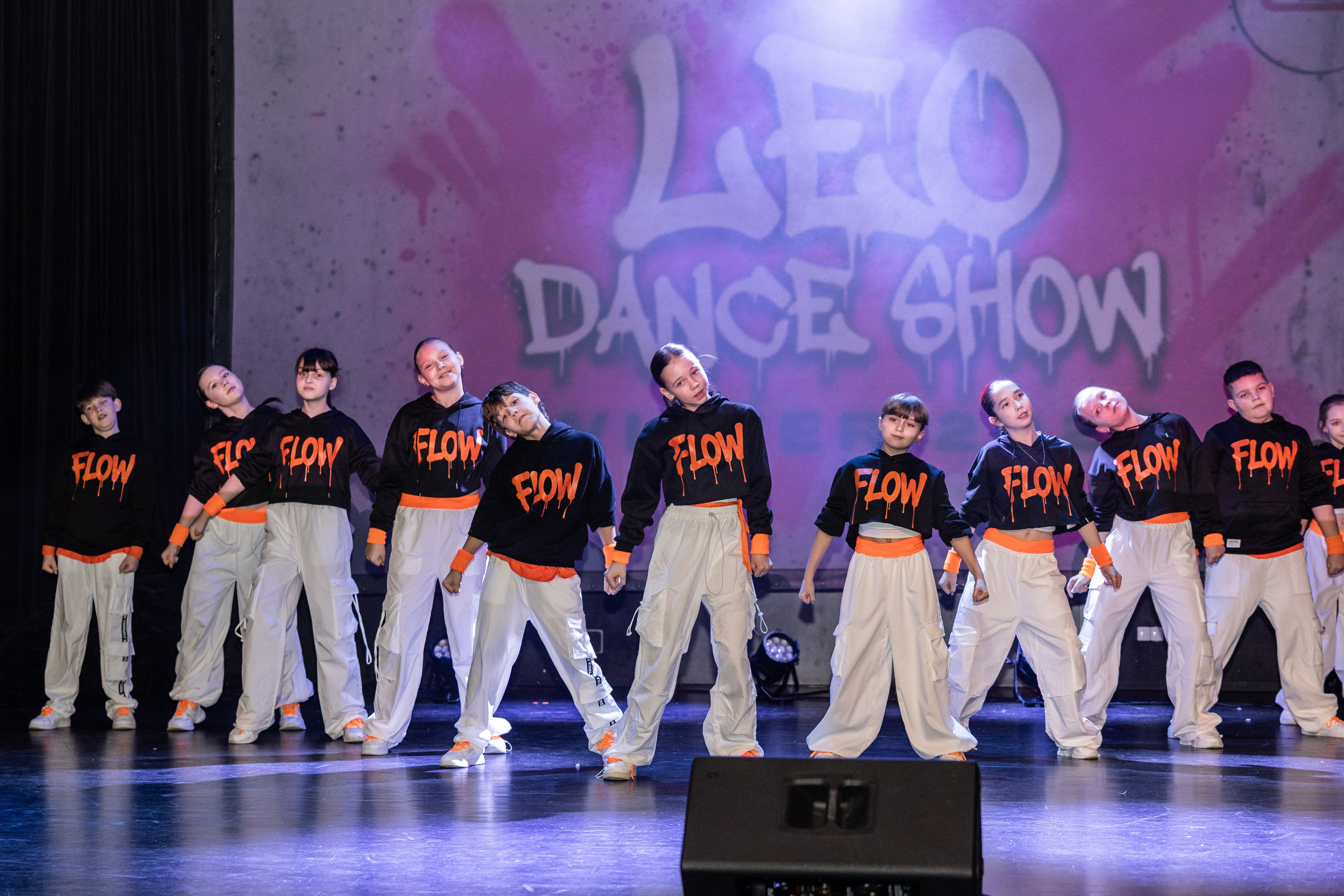 LEO DANCE SHOW WINTER 2025. Семейный и детский фотограф в Варшаве Мила Бобровская