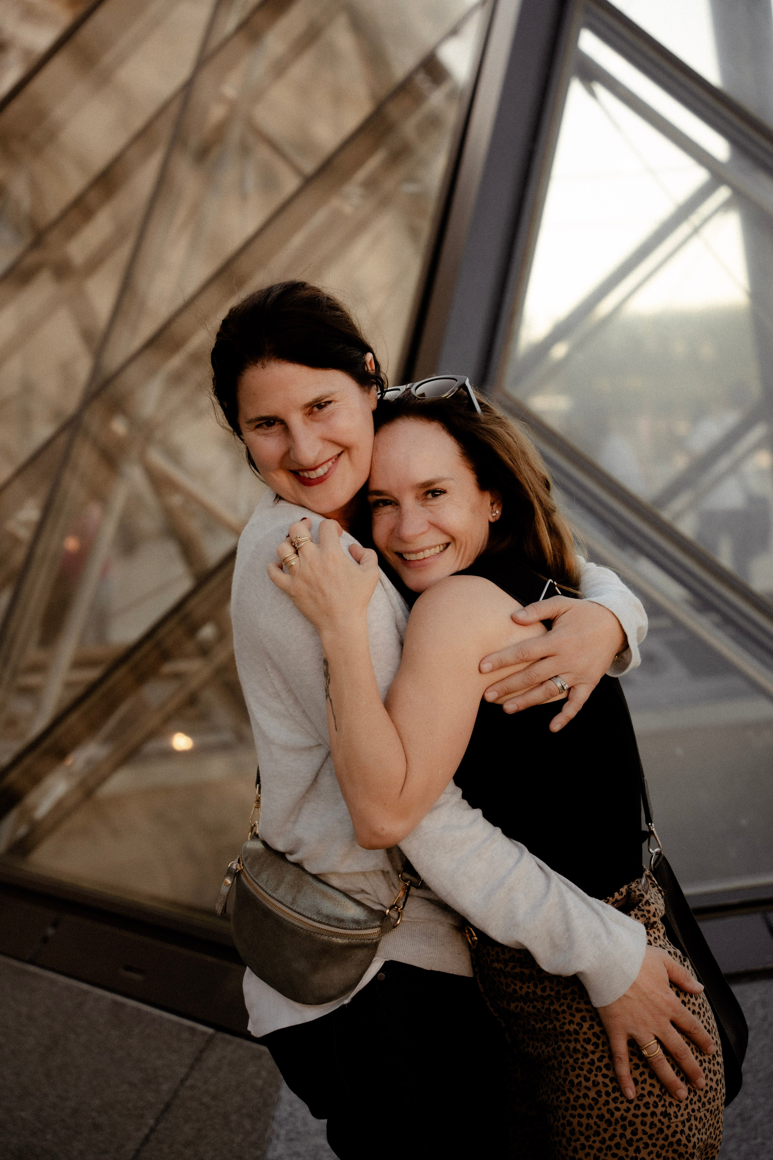 Love on Streets of Paris. Everwarm Photo and Video Studio