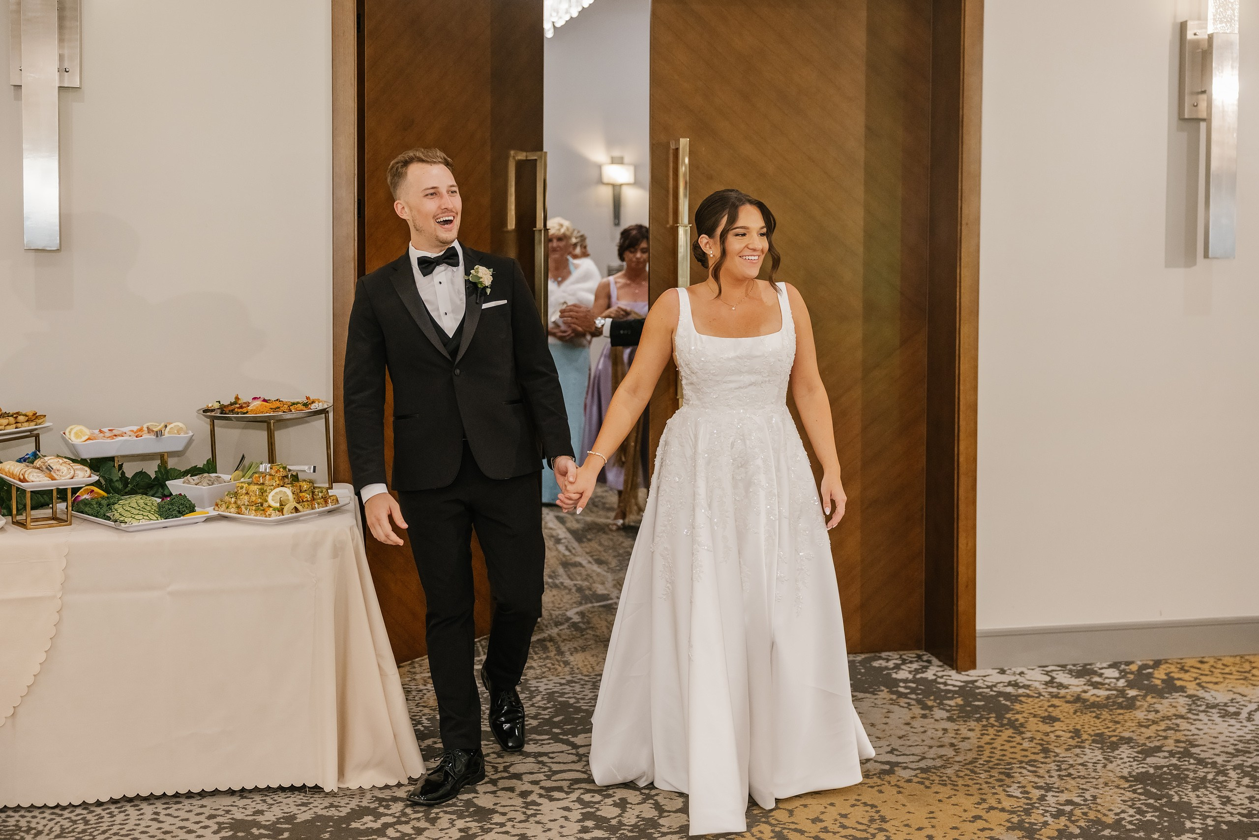 09.06.2025 Wedding. Wedding family event photographer in Chicago Nick Yushevich