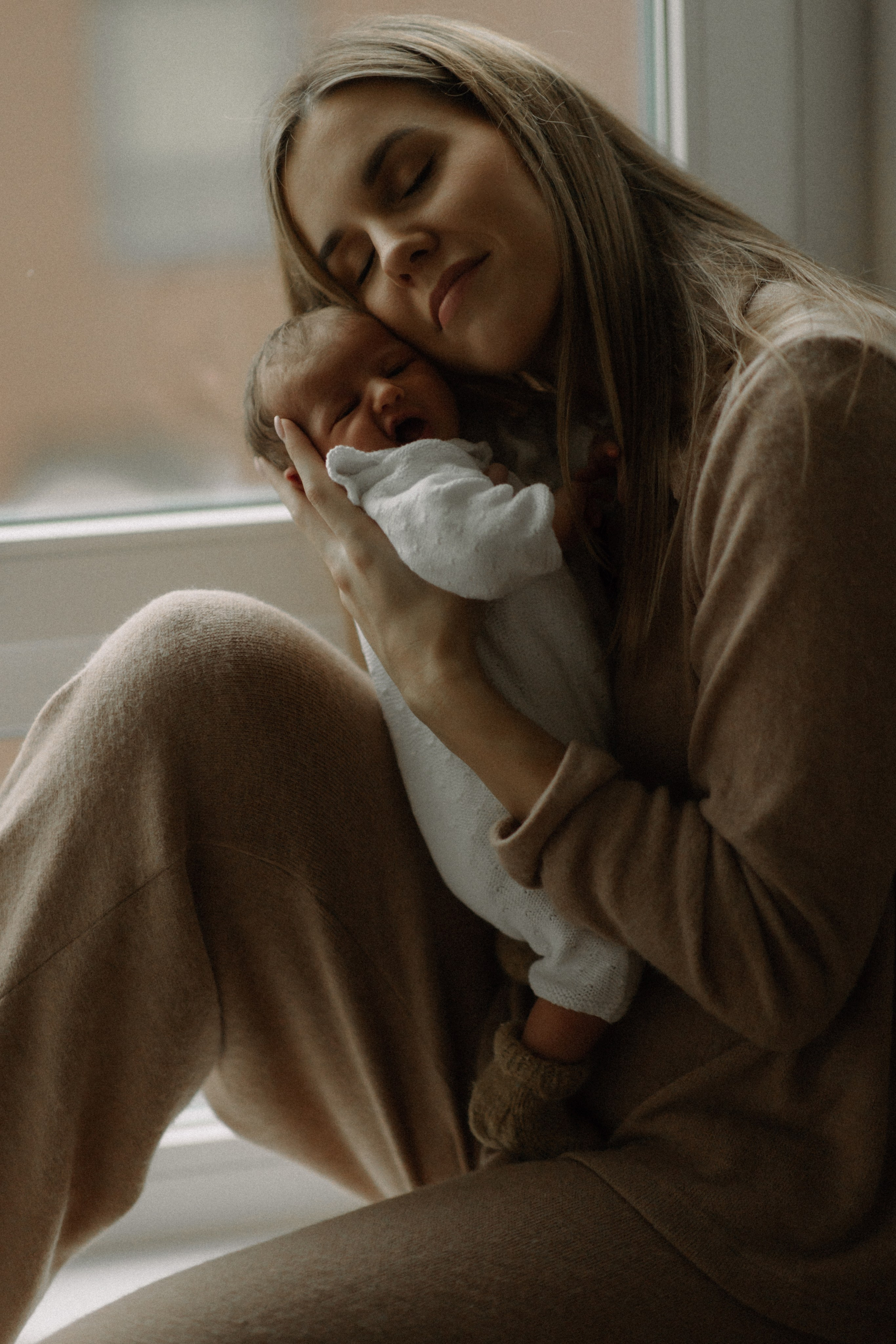 Newborn šeimos fotosesija | NAMAI. Vestuvių ir šeimų fotografė Lena Bondarenko / belove photo