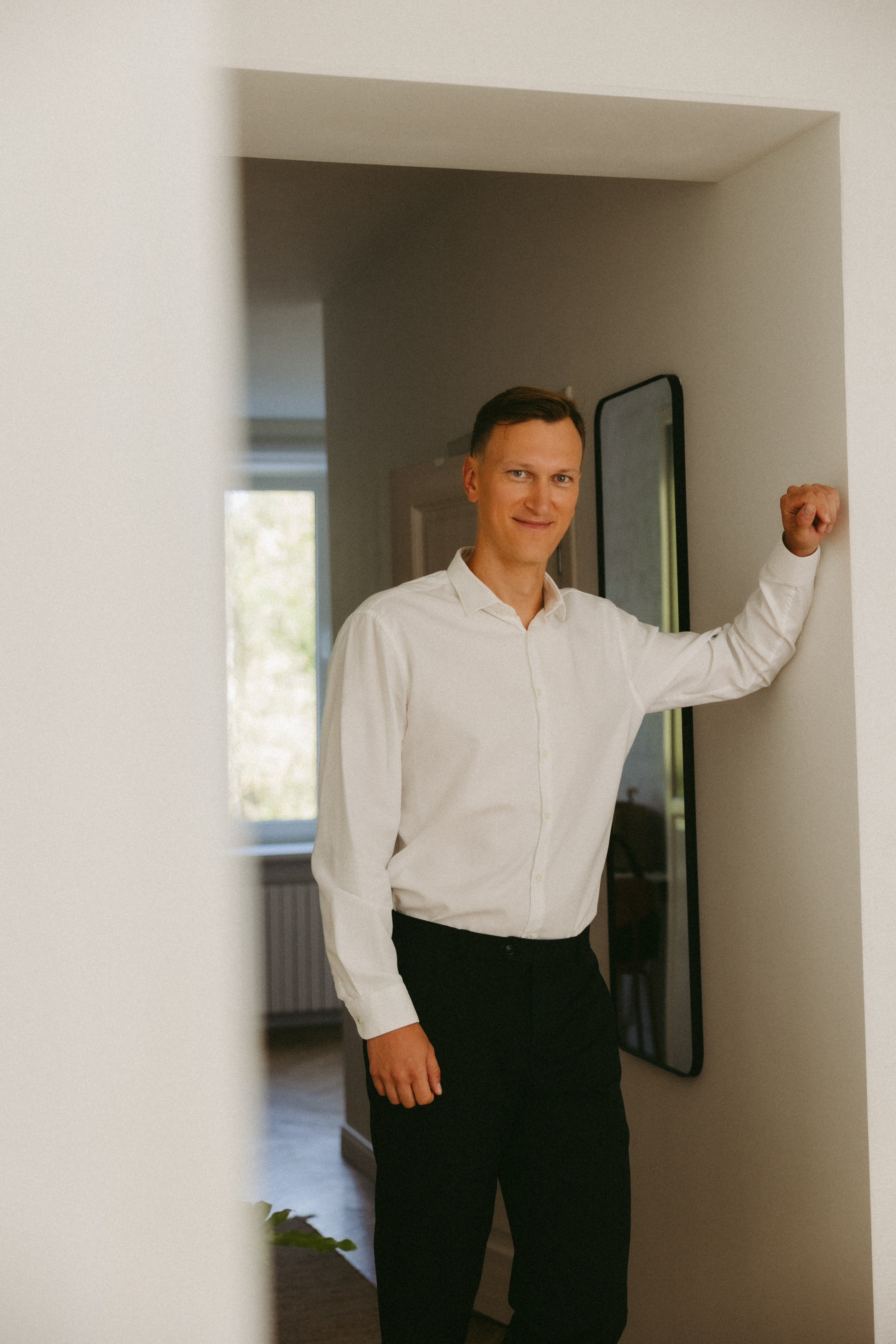 Miglė ir Mindaugas | 2024 | MIESTO VESTUVĖS. Vestuvių ir šeimų fotografė Lena Bondarenko / belove photo