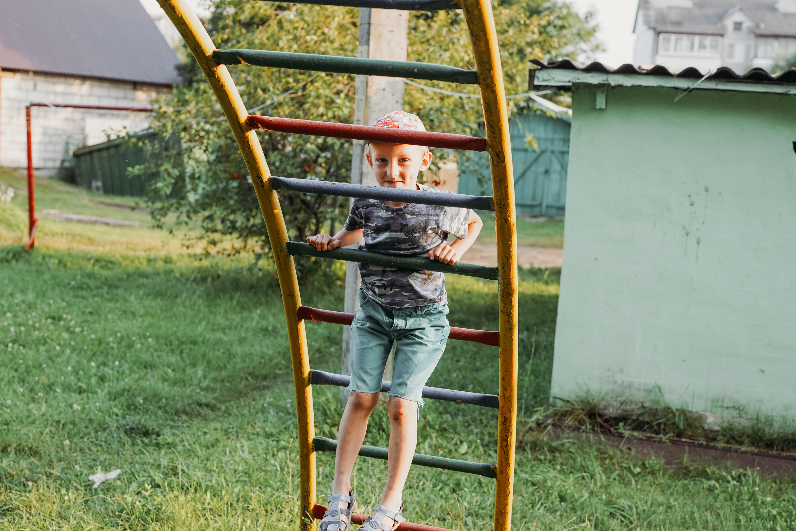 Игры во дворе. Фотограф новорожденных и детей первого года Евгения Михалькевич