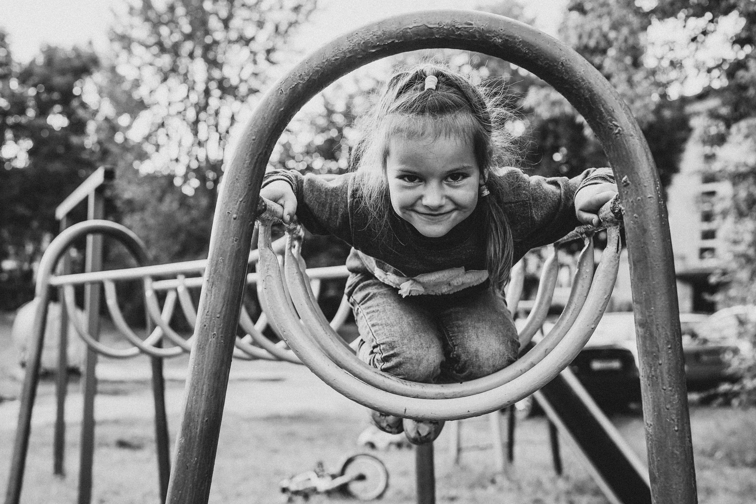 Игры во дворе. Фотограф новорожденных и детей первого года Евгения Михалькевич