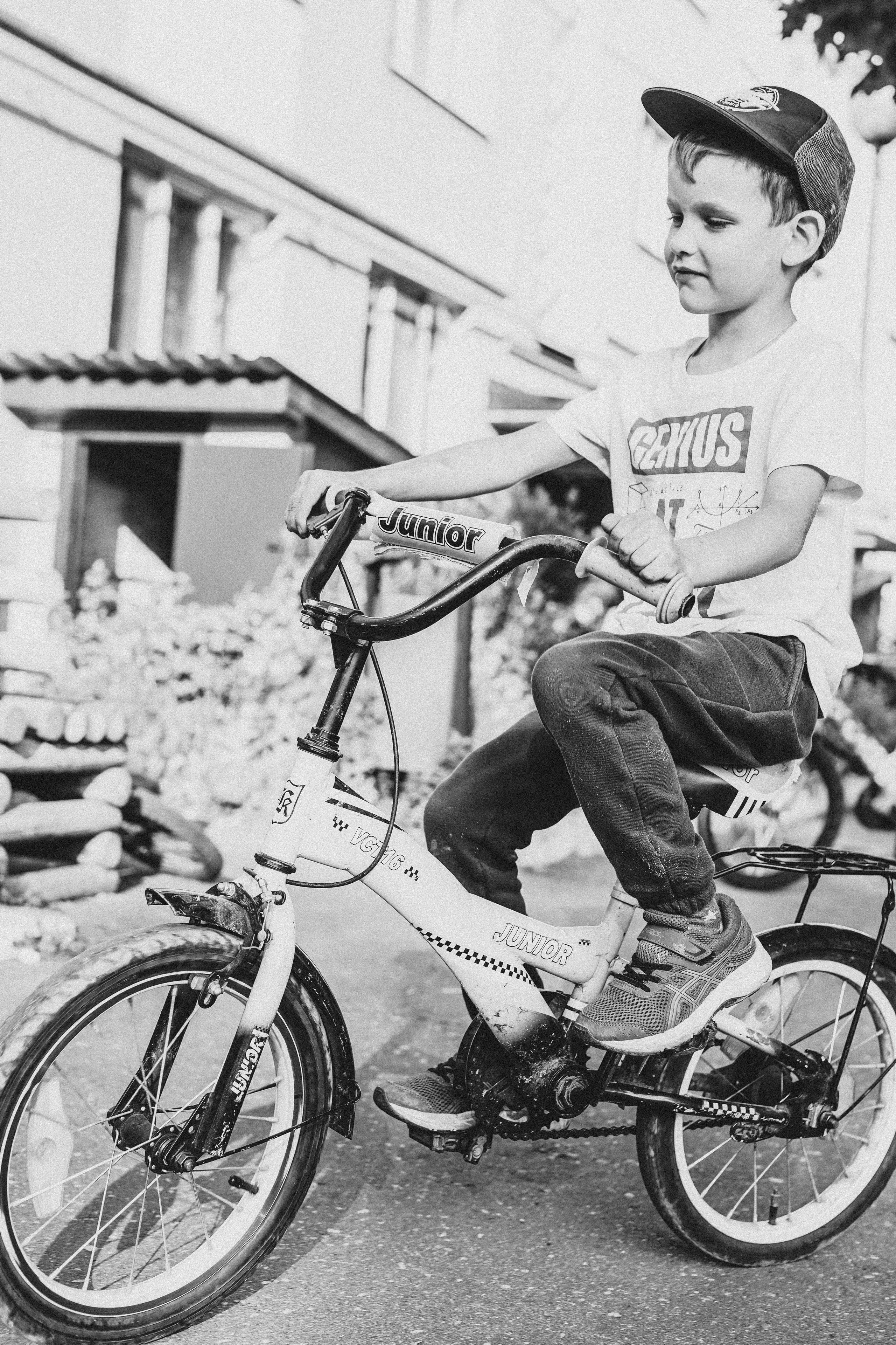 Игры во дворе. Фотограф новорожденных и детей первого года Евгения Михалькевич