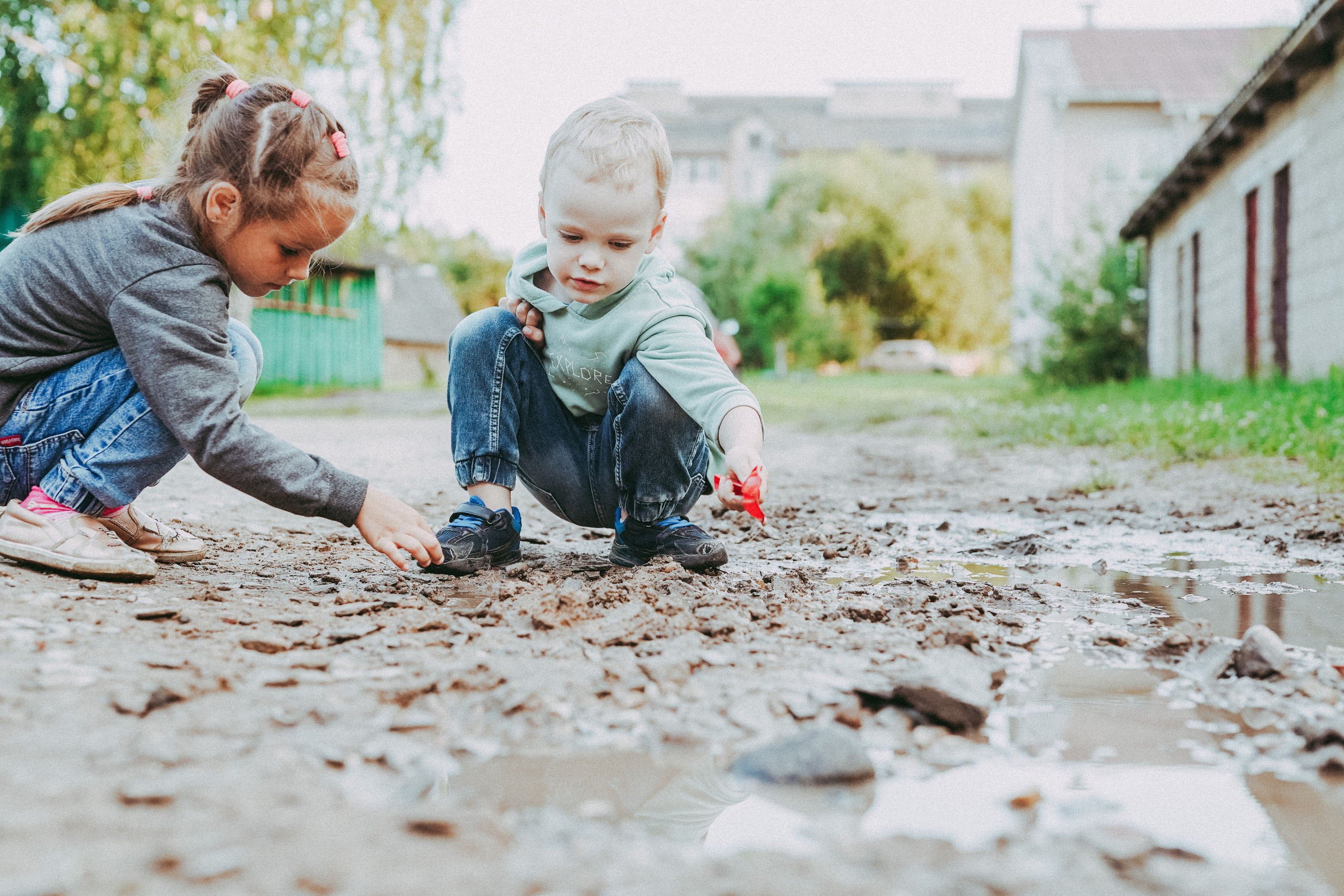 Игры во дворе. Фотограф новорожденных и детей первого года Евгения Михалькевич