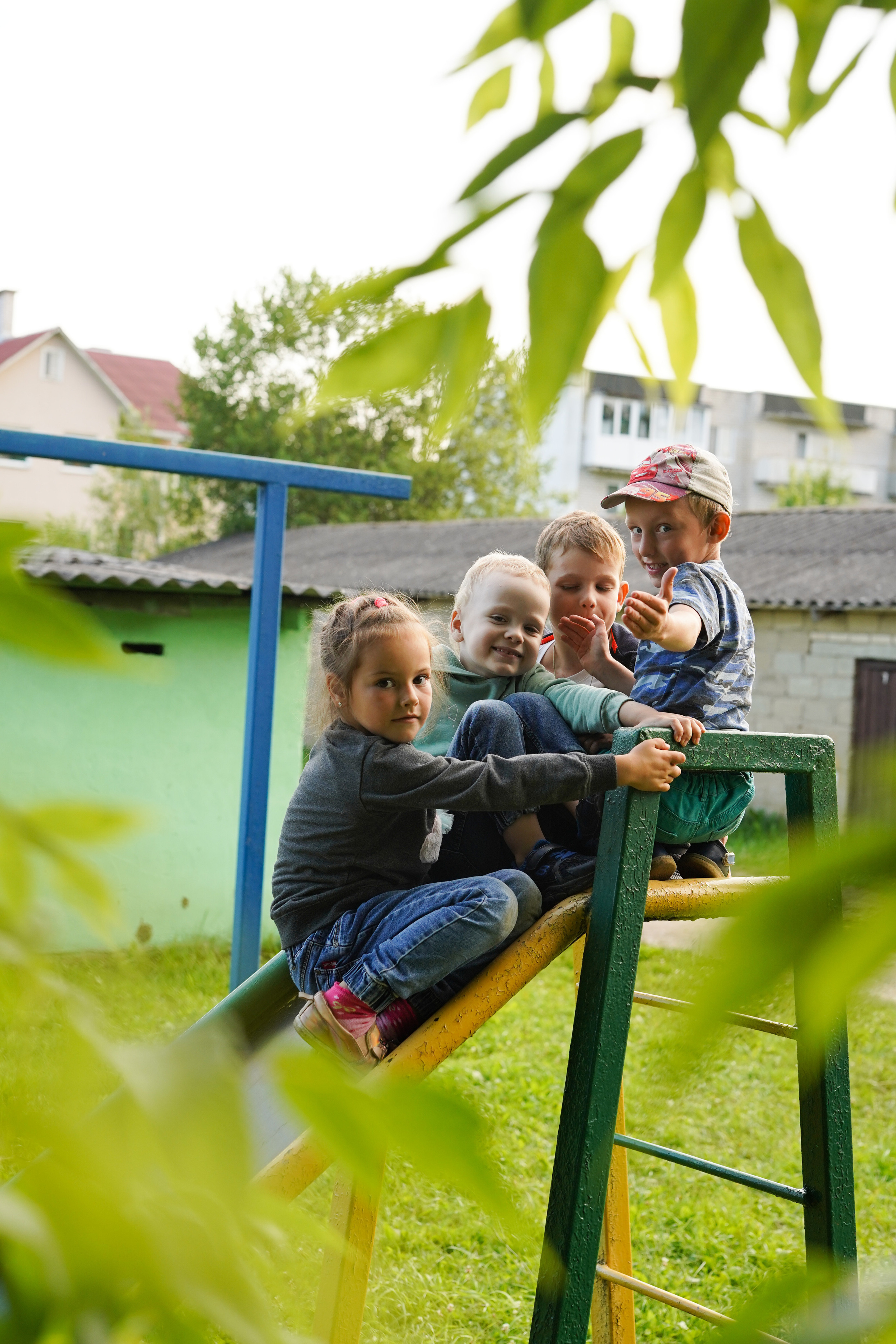Игры во дворе. Фотограф новорожденных и детей первого года Евгения Михалькевич