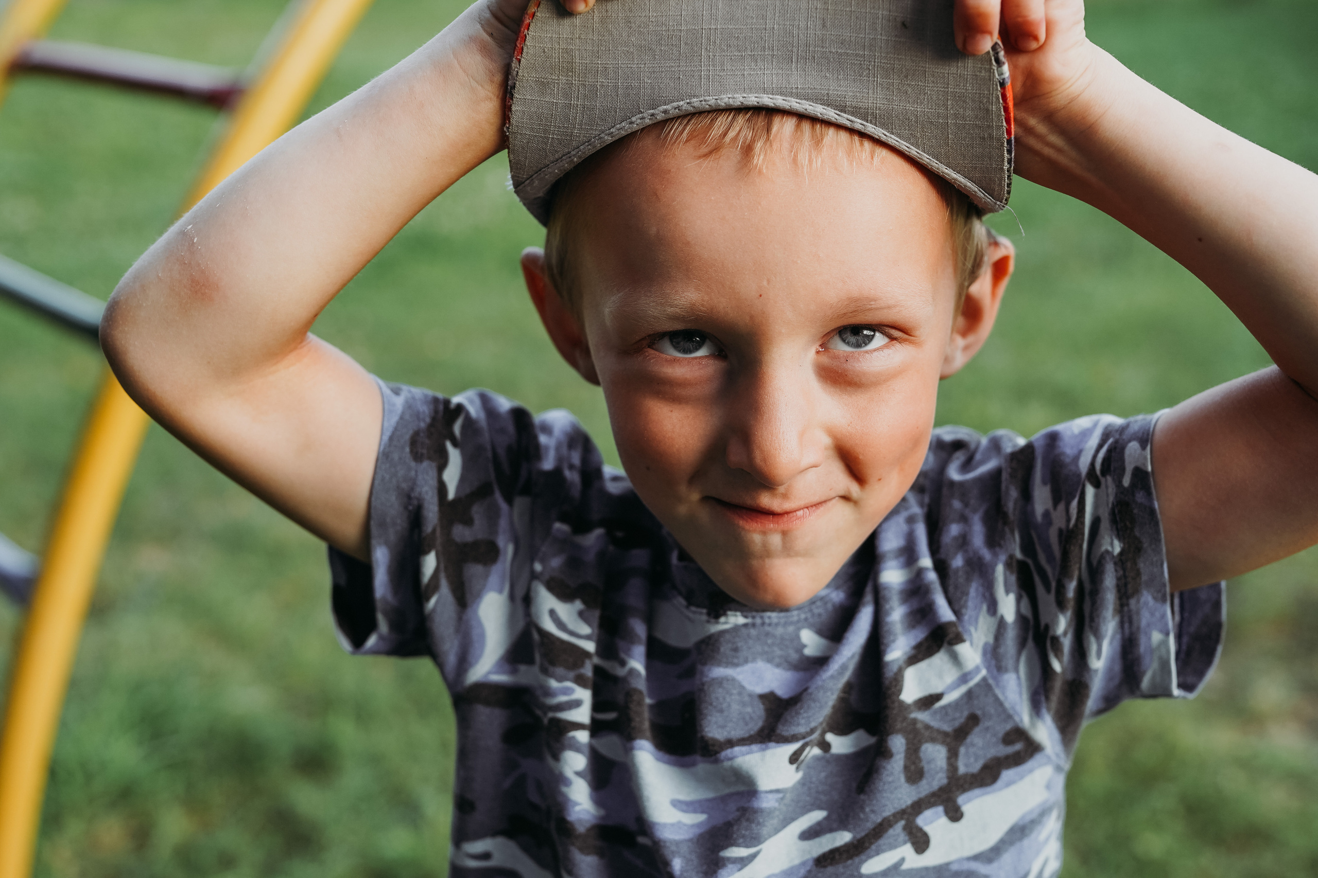 Игры во дворе. Фотограф новорожденных и детей первого года Евгения Михалькевич