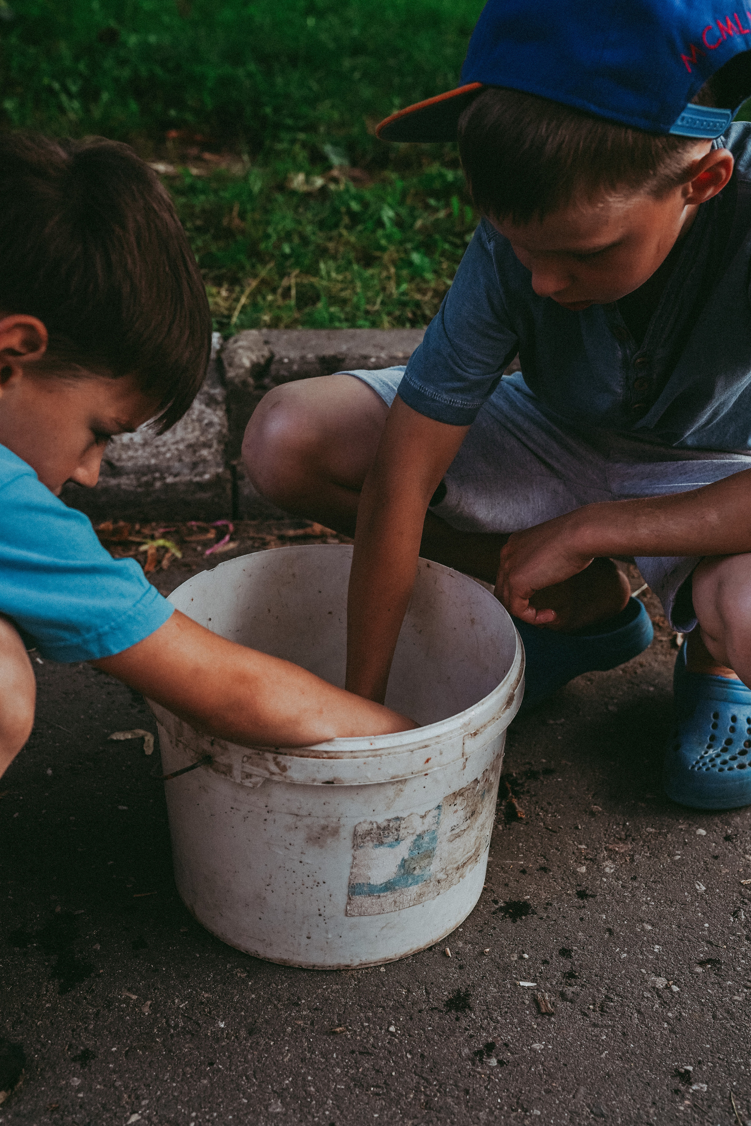 Игры во дворе. Фотограф новорожденных и детей первого года Евгения Михалькевич