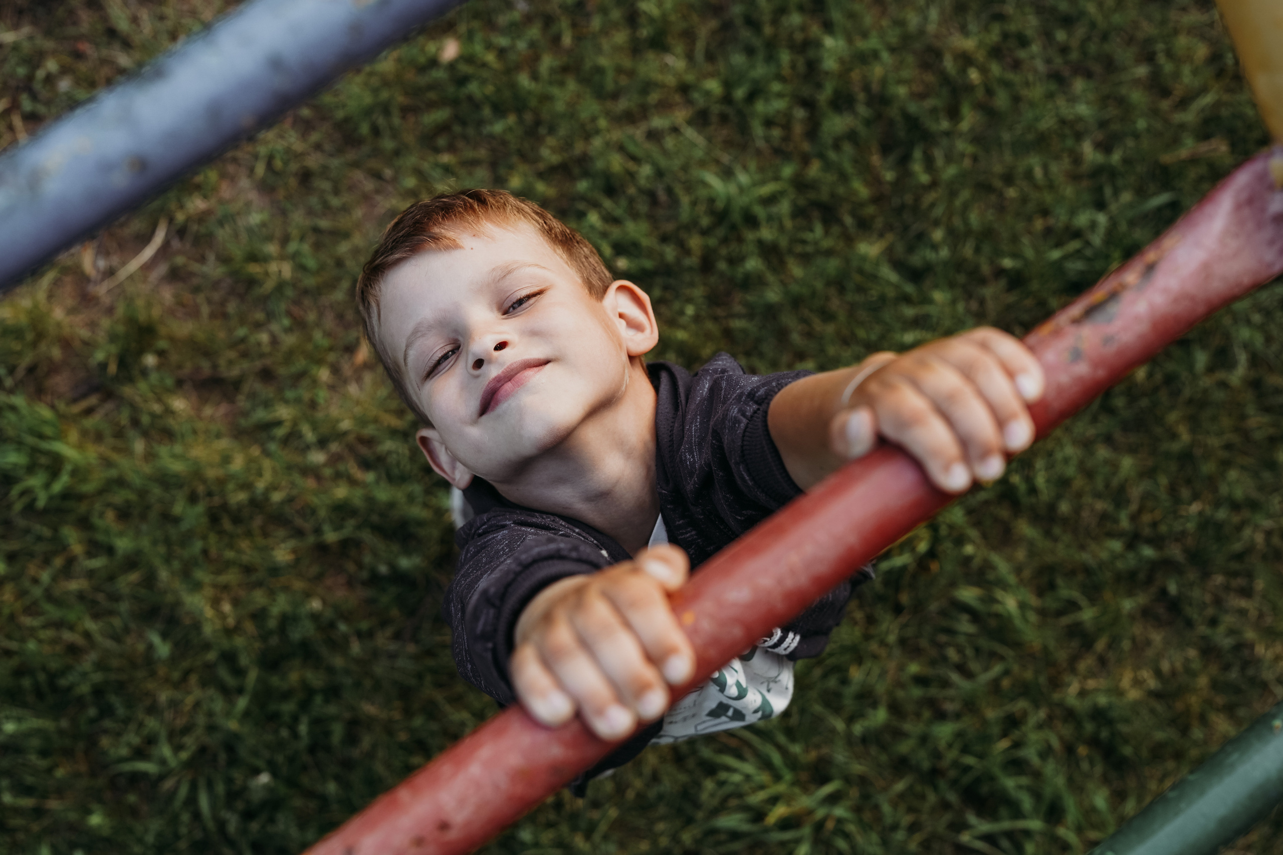 Игры во дворе. Фотограф новорожденных и детей первого года Евгения Михалькевич