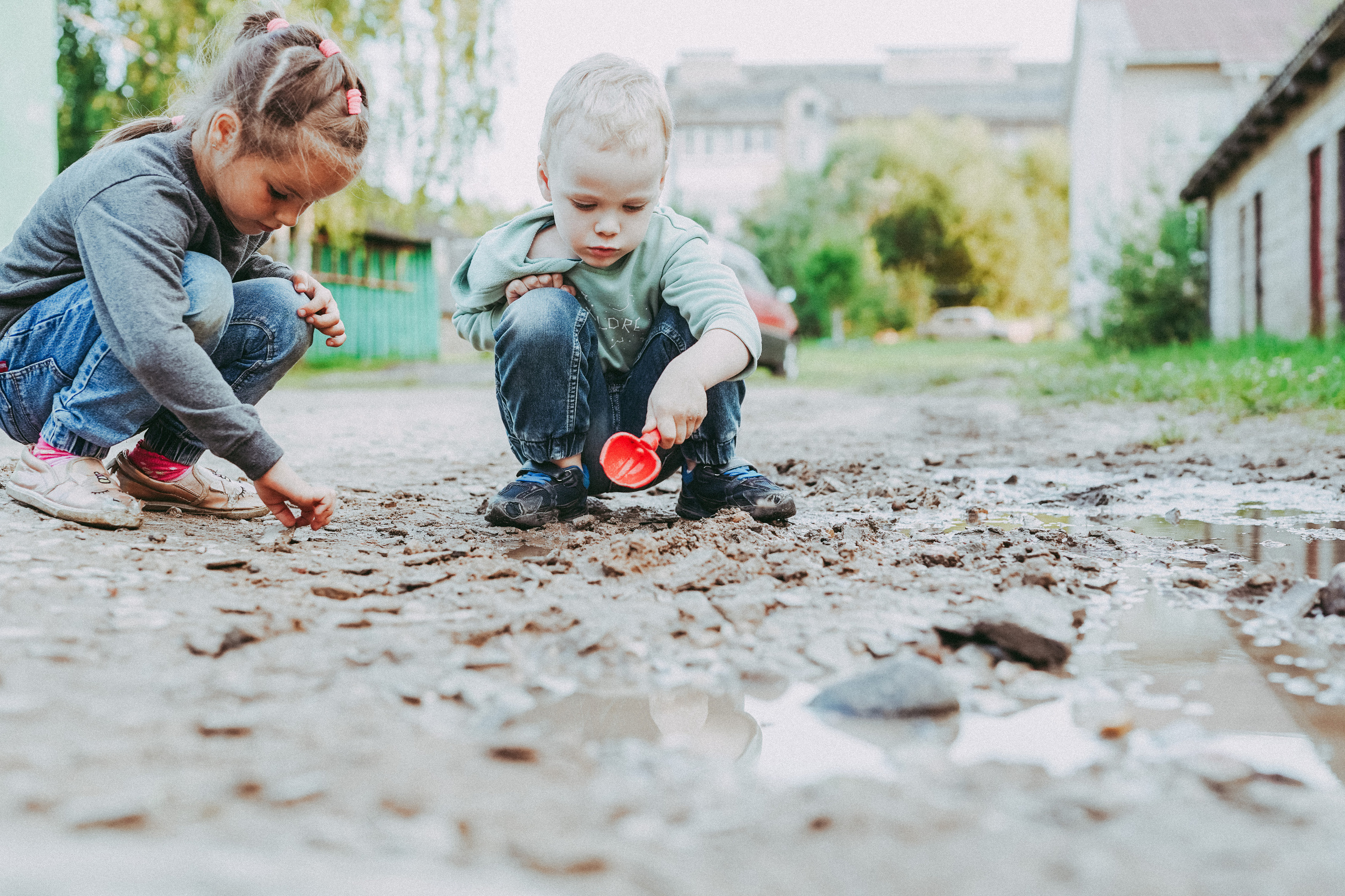 Игры во дворе. Фотограф новорожденных и детей первого года Евгения Михалькевич