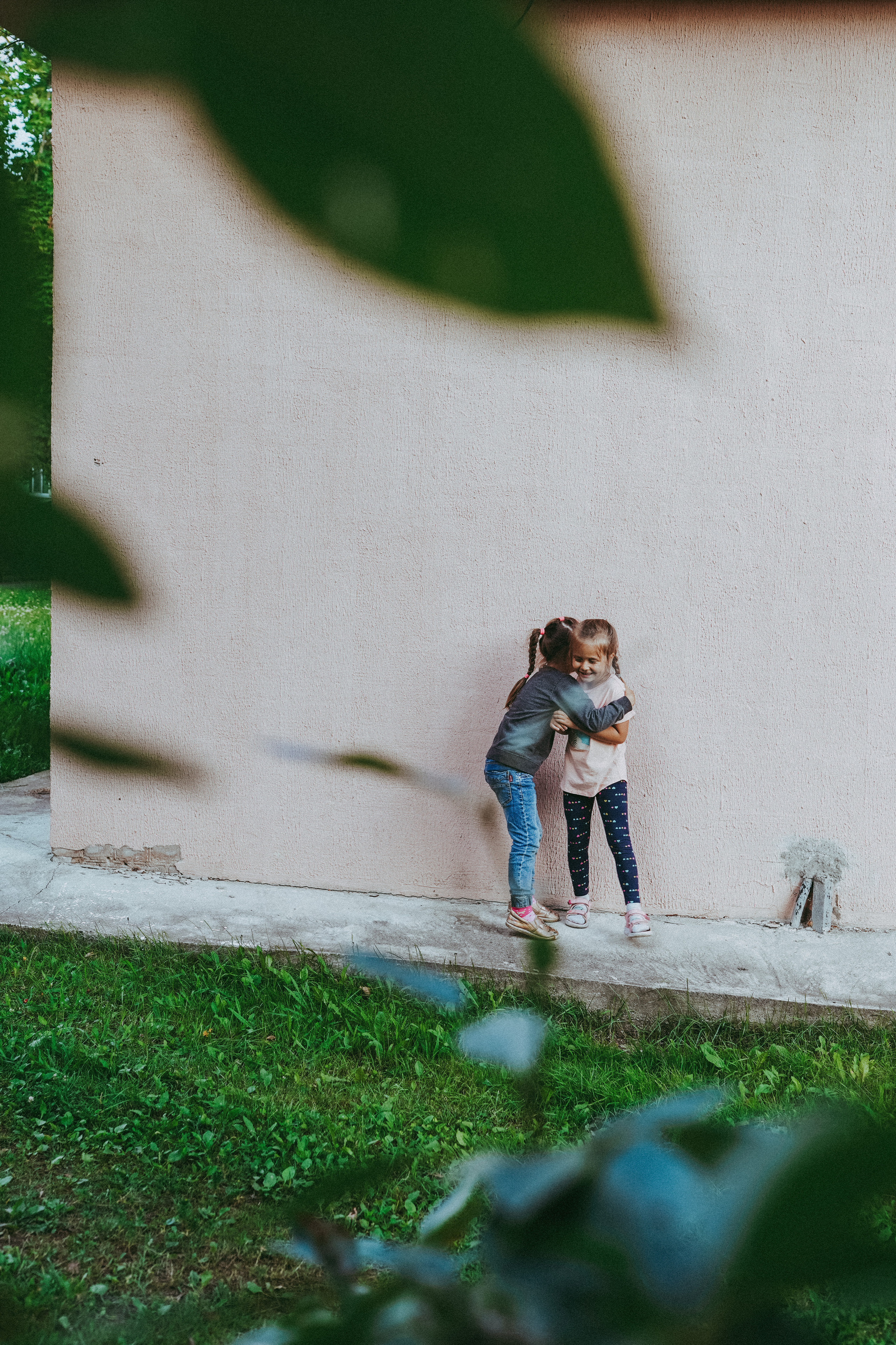 Игры во дворе. Фотограф новорожденных и детей первого года Евгения Михалькевич