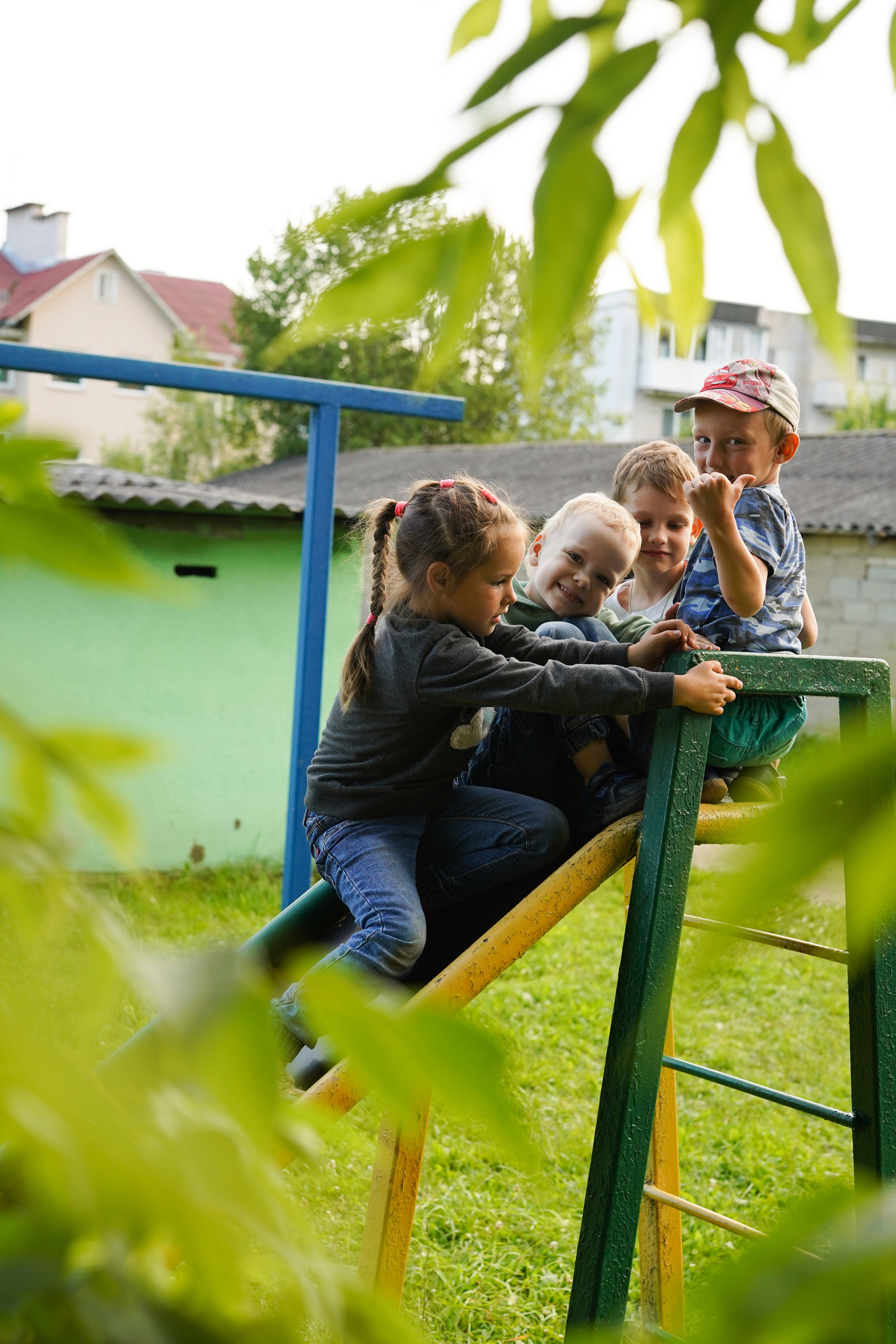 Игры во дворе. Фотограф новорожденных и детей первого года Евгения Михалькевич