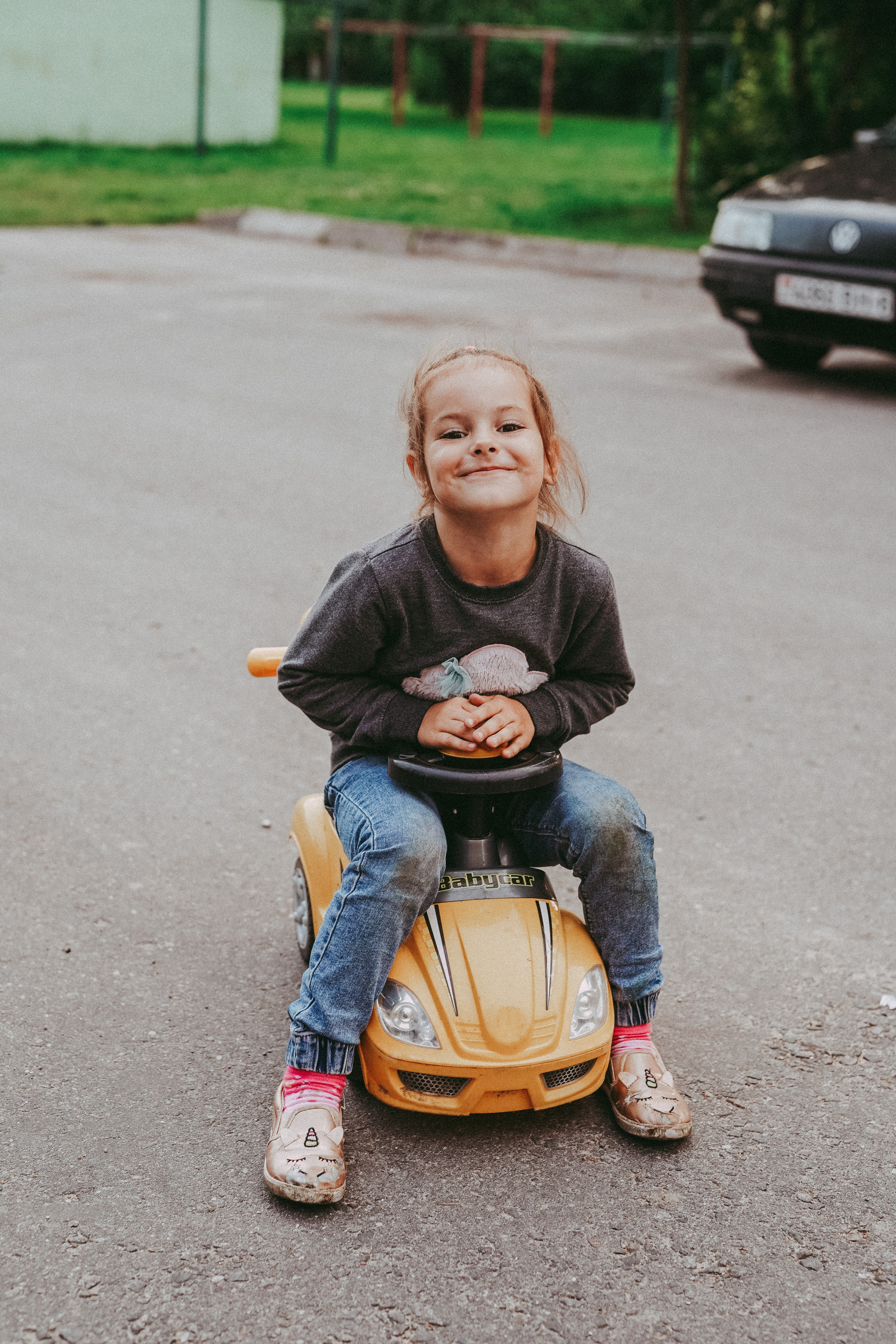 Игры во дворе. Фотограф новорожденных и детей первого года Евгения Михалькевич