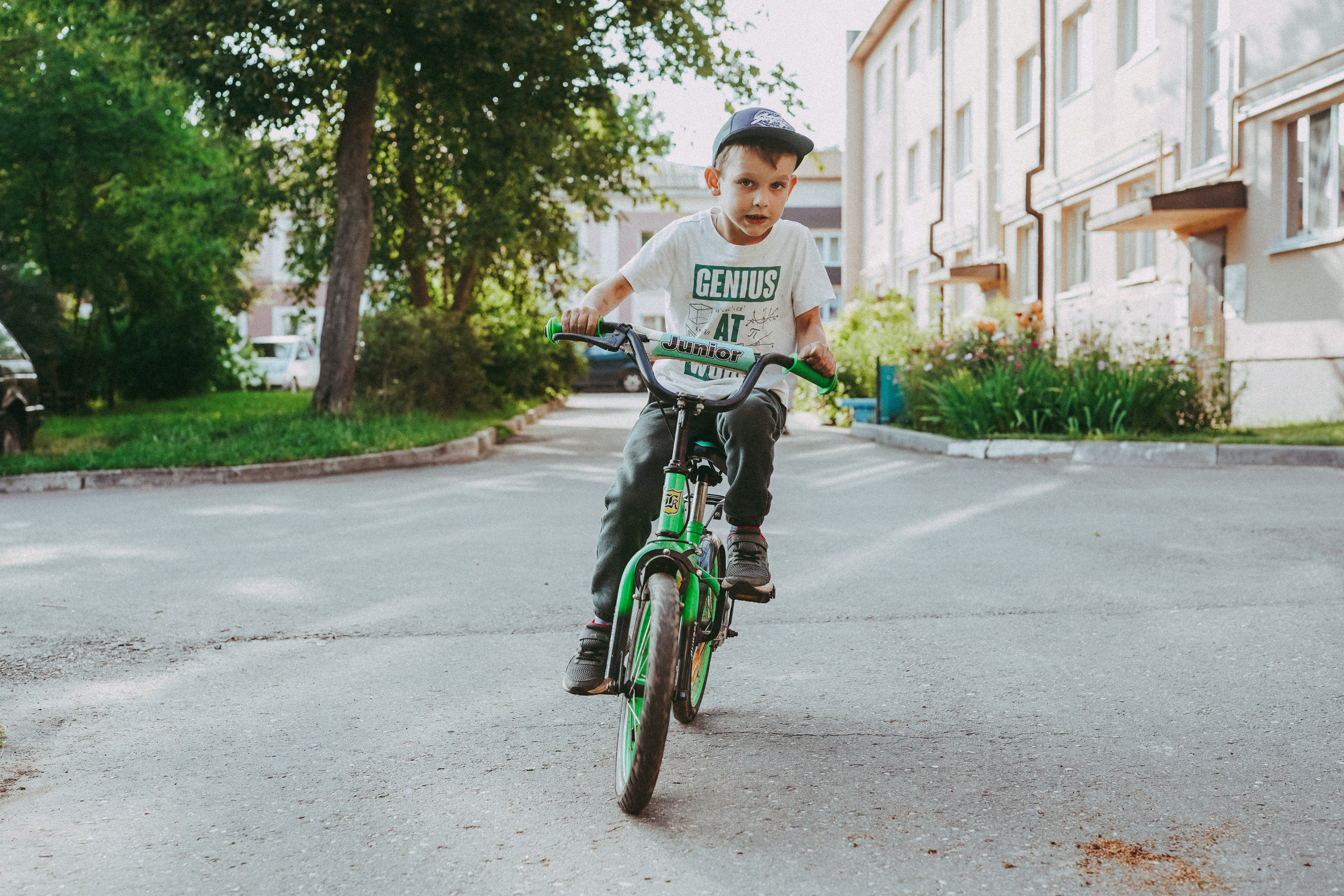 Игры во дворе. Фотограф новорожденных и детей первого года Евгения Михалькевич