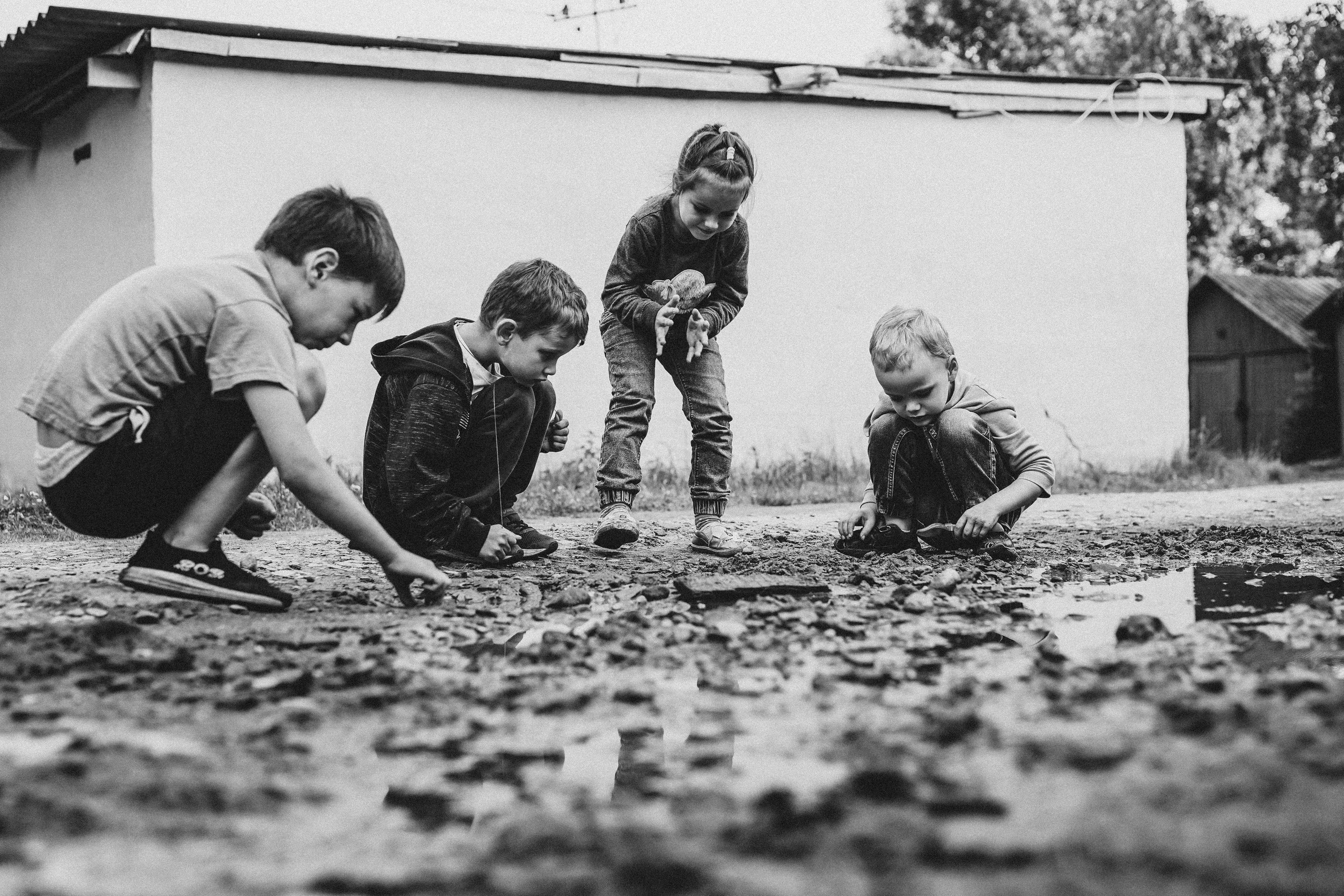 Игры во дворе. Фотограф новорожденных и детей первого года Евгения Михалькевич