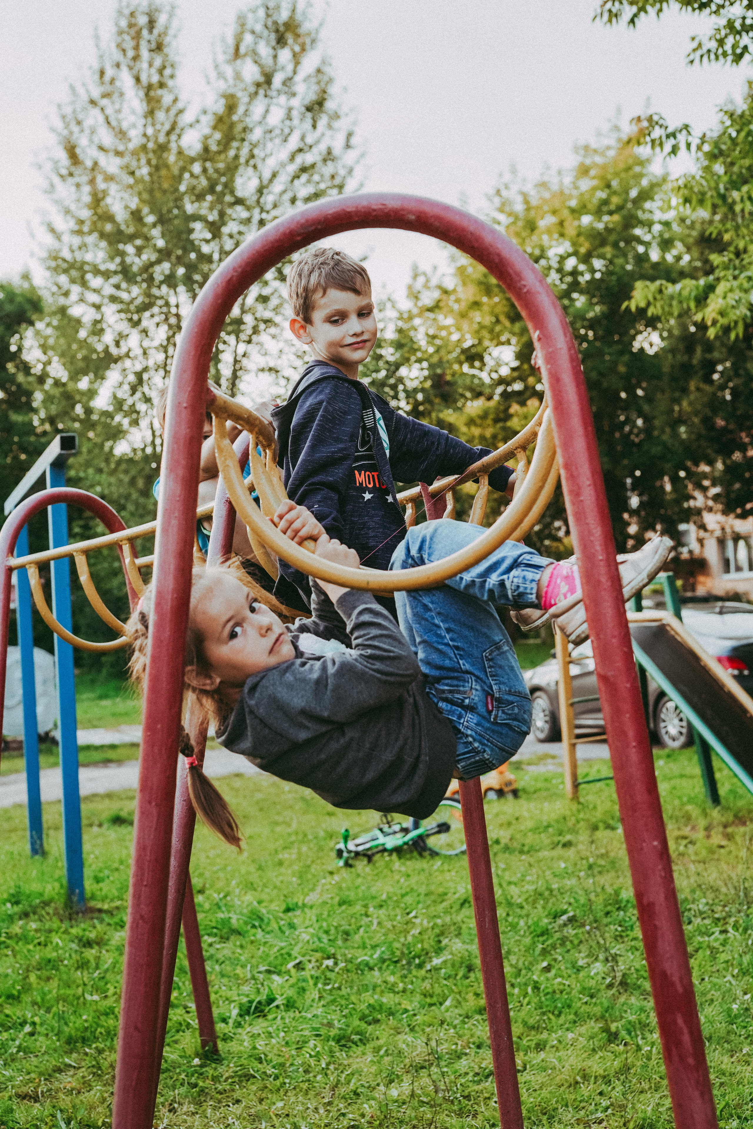 Игры во дворе. Фотограф новорожденных и детей первого года Евгения Михалькевич