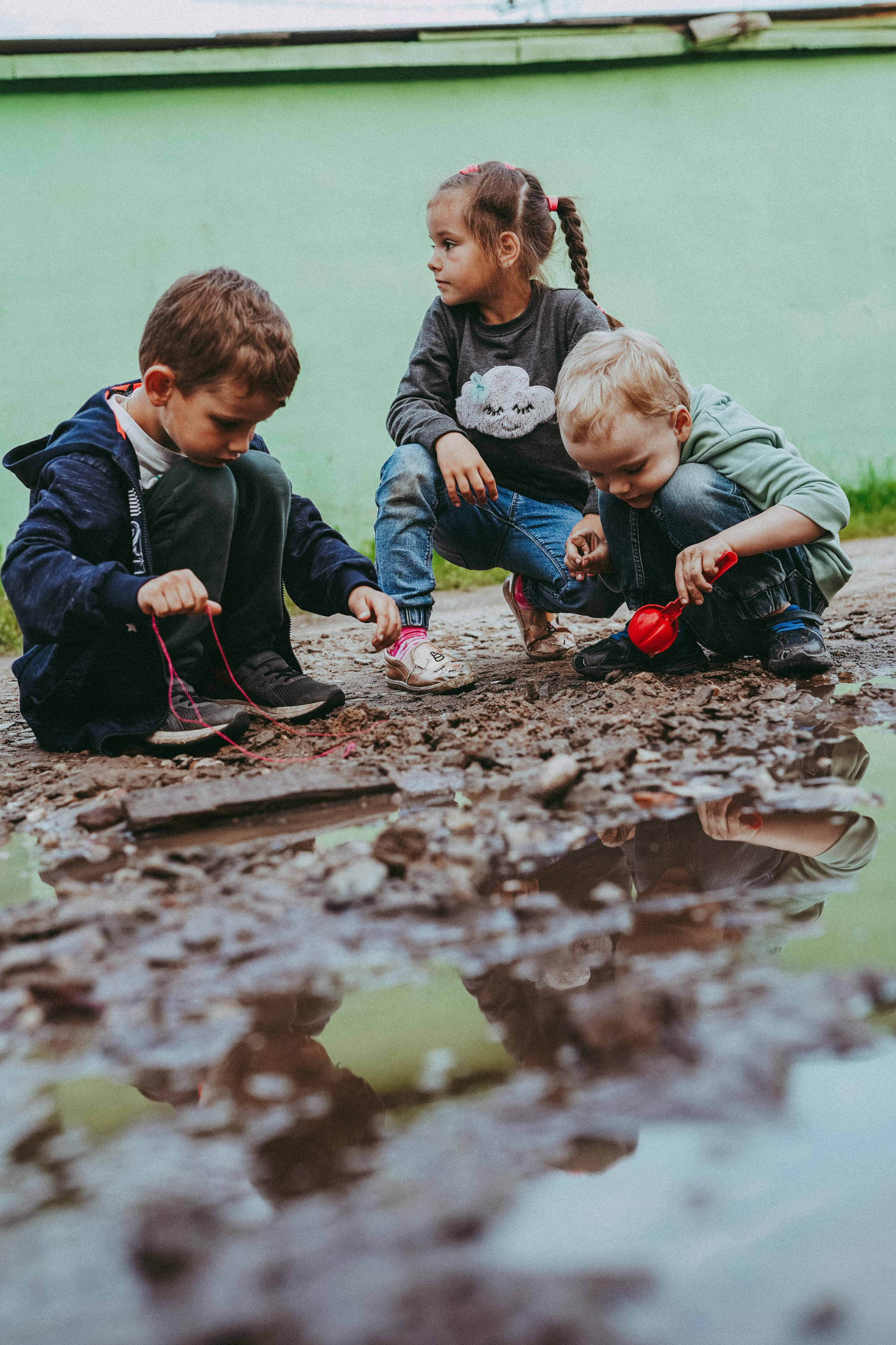 Игры во дворе. Фотограф новорожденных и детей первого года Евгения Михалькевич