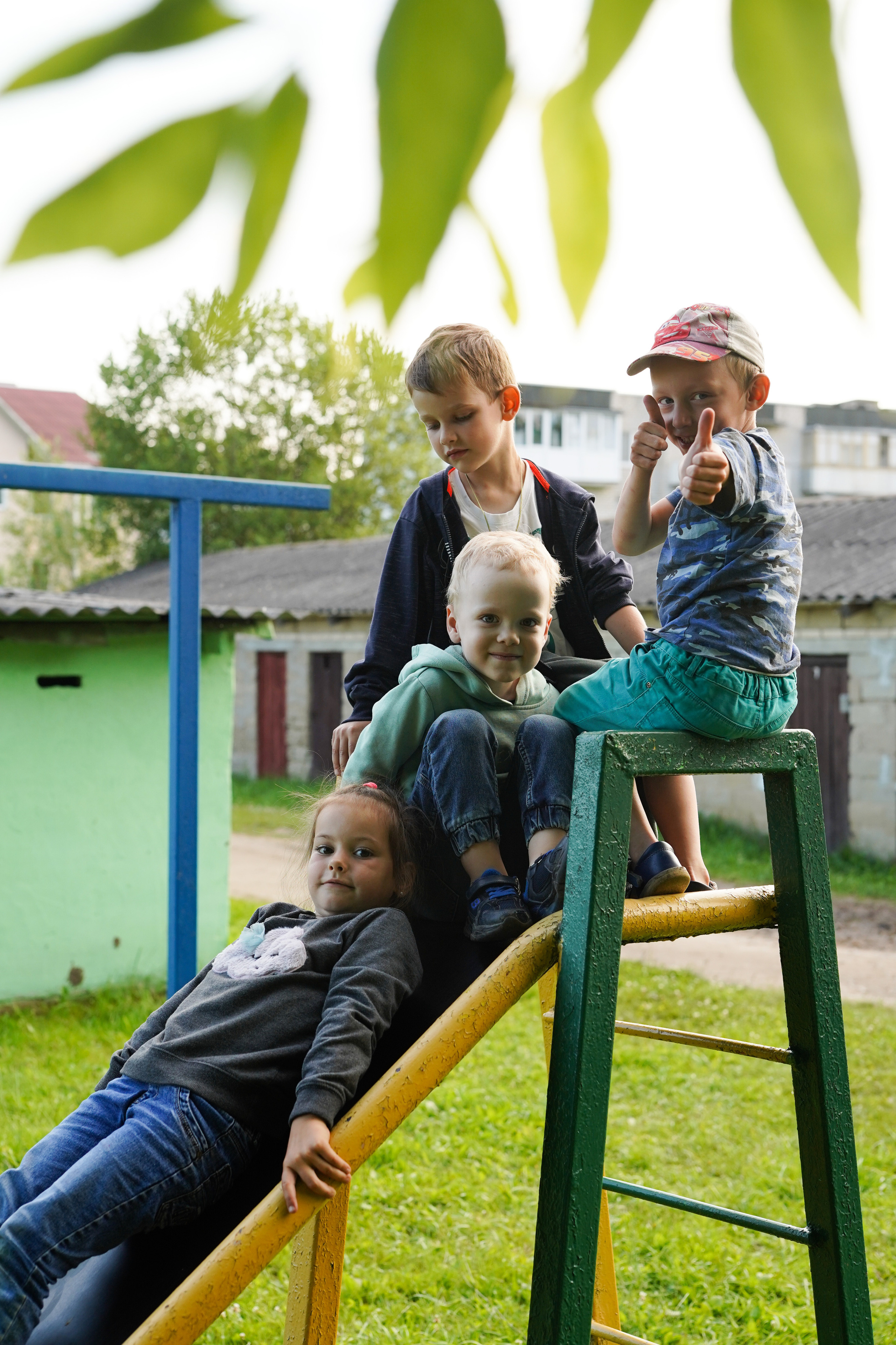Игры во дворе. Фотограф новорожденных и детей первого года Евгения Михалькевич